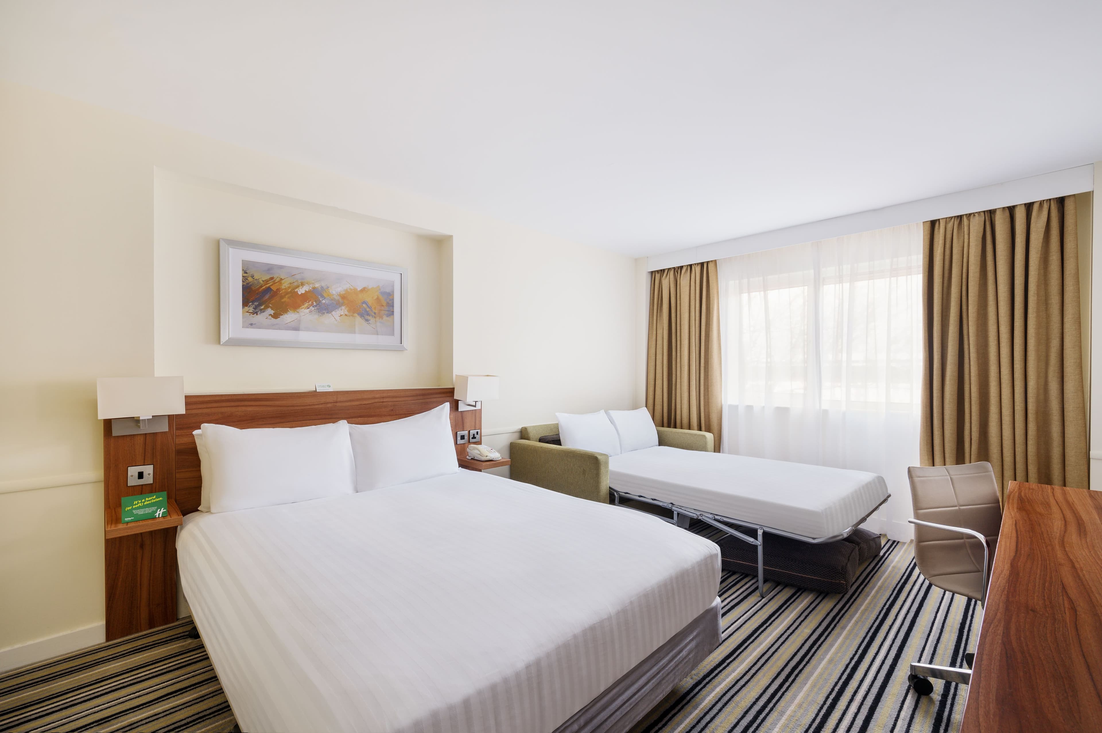 Holiday Inn Rochester - Chatham - Image 3