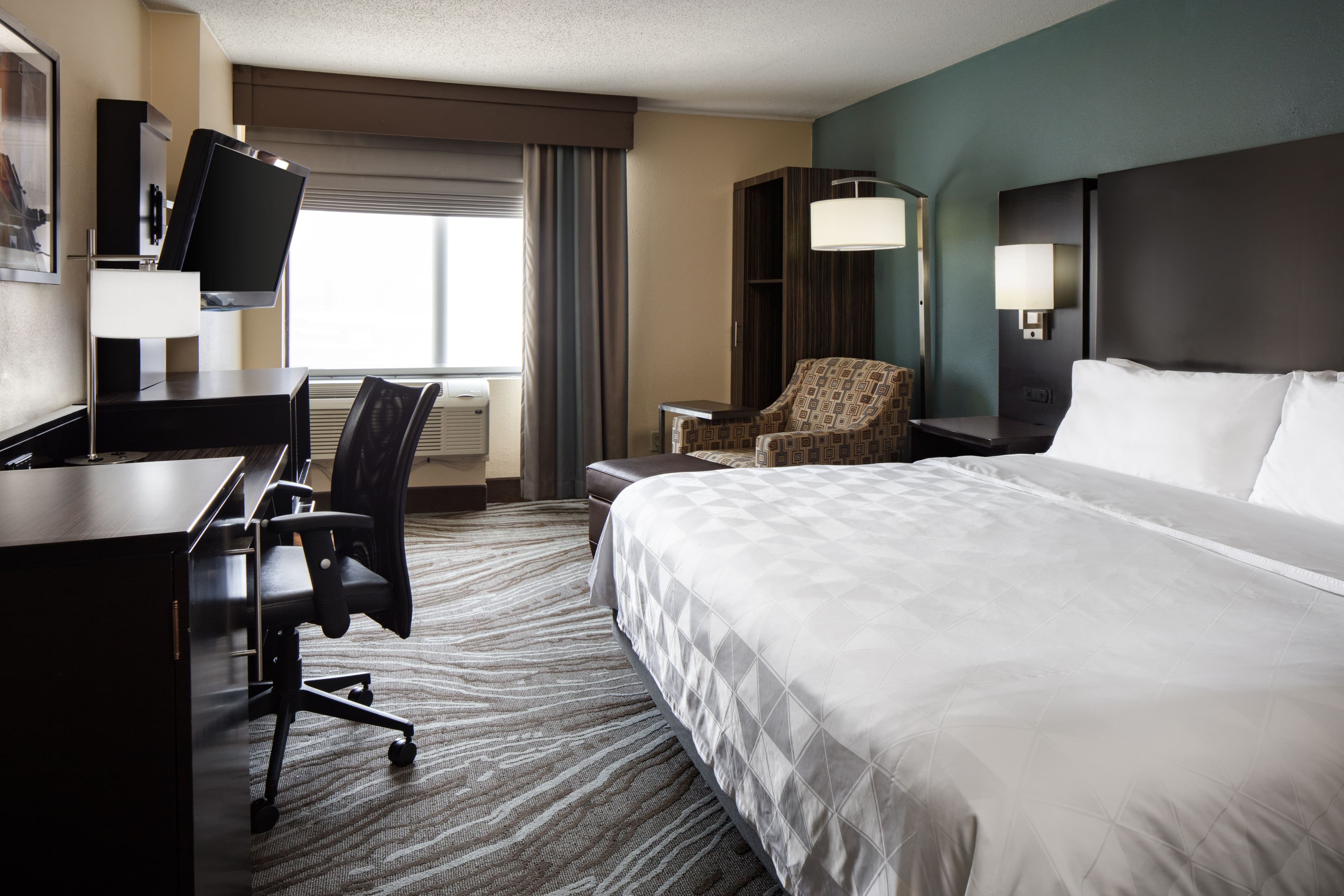 Holiday Inn Rock Island - Quad Cities — 7