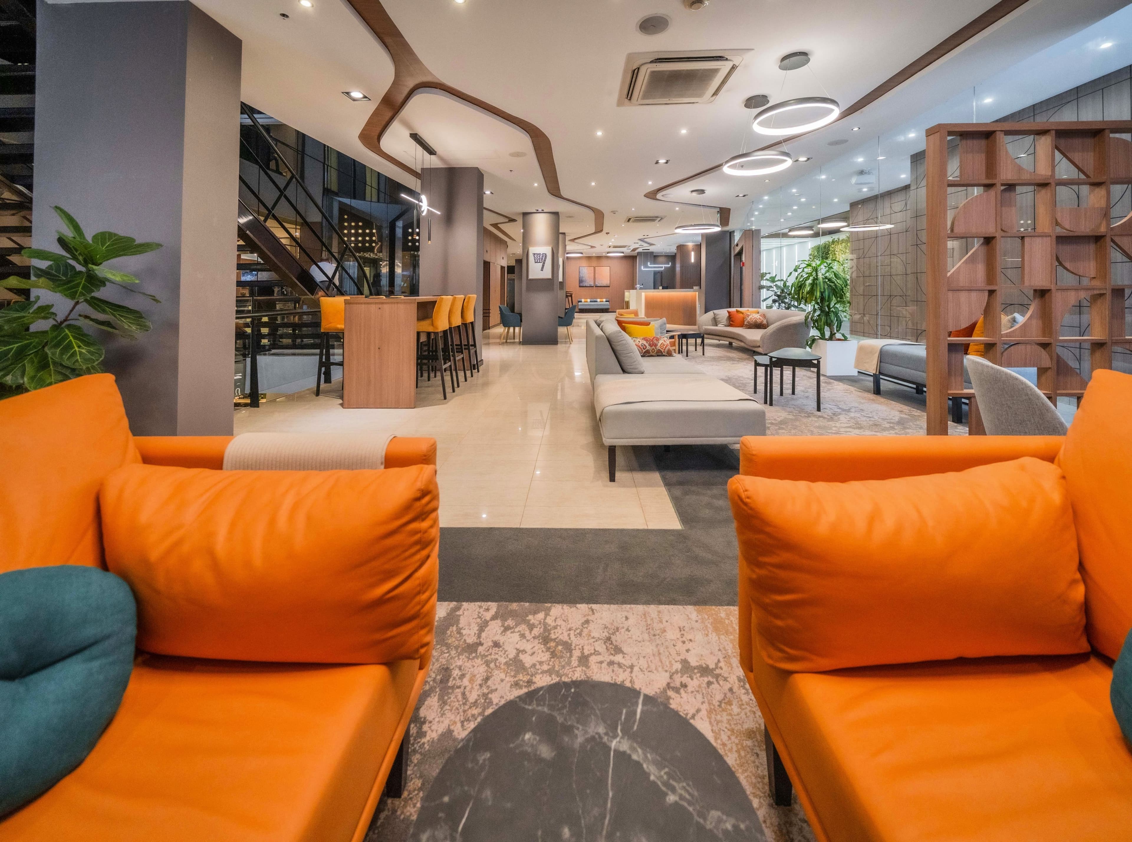 Holiday Inn Rosario - Image 1