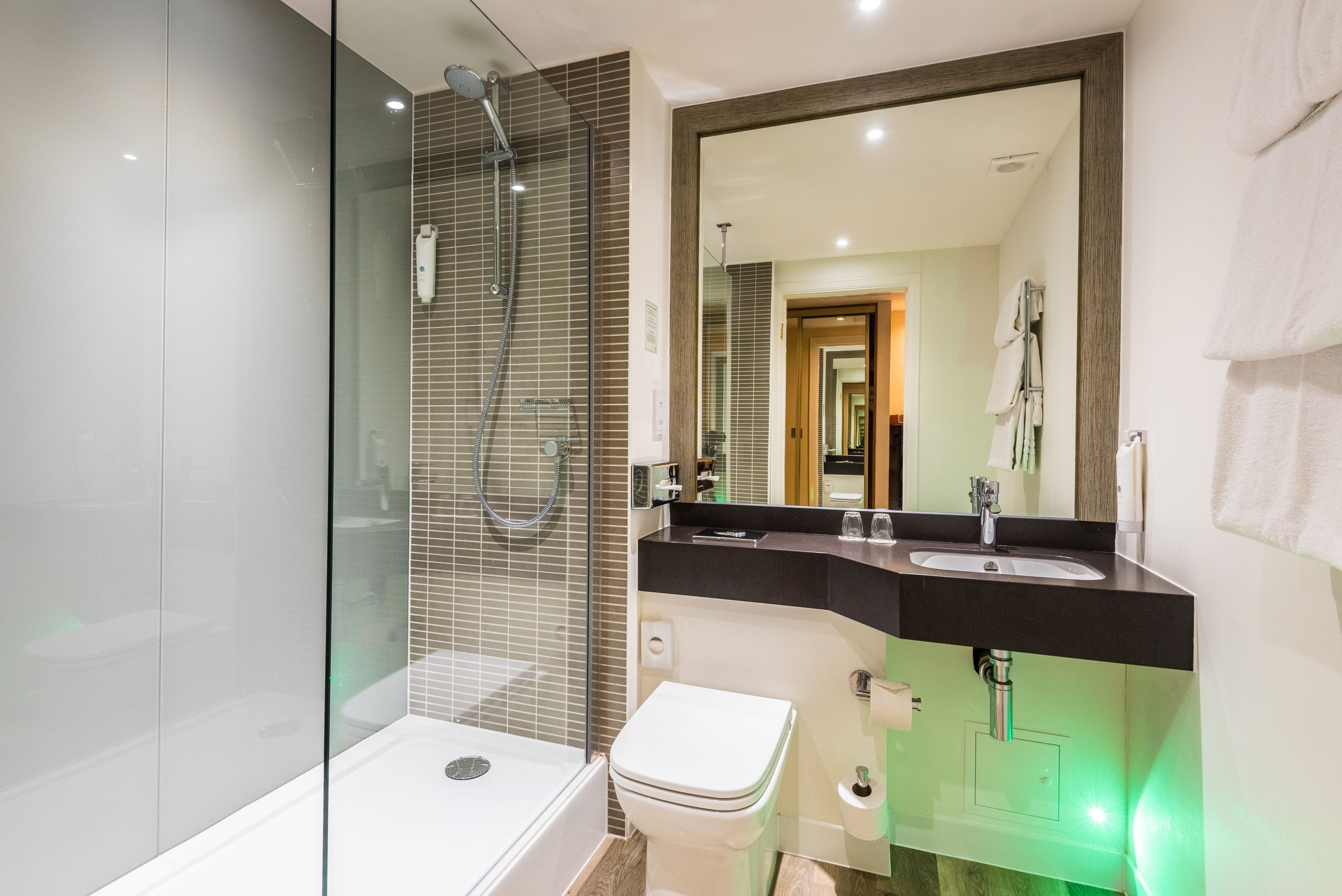 Holiday Inn Rotherham-Sheffield M1,Jct.33 — 15