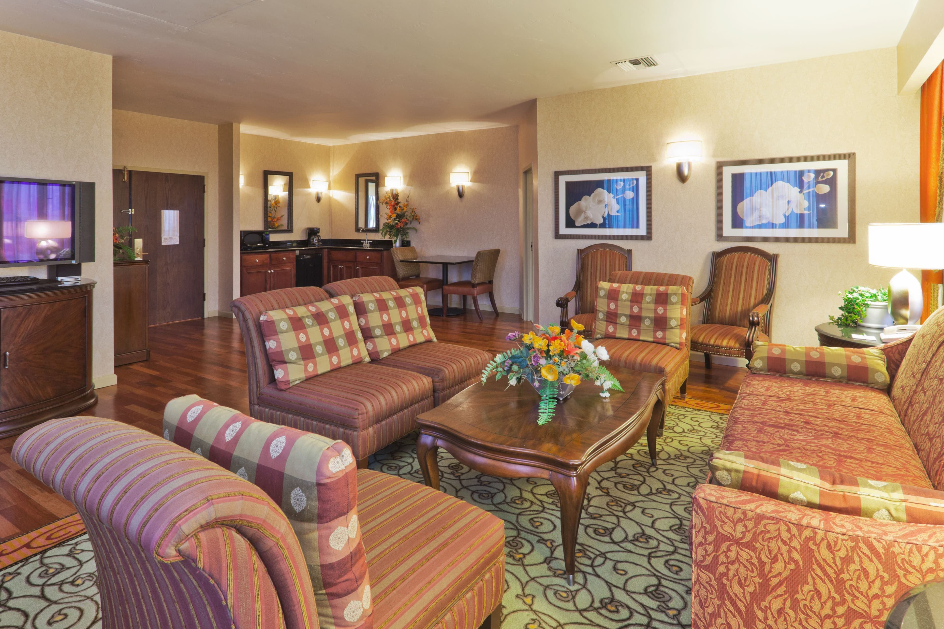 Holiday Inn Sacramento Downtown - Arena — 18