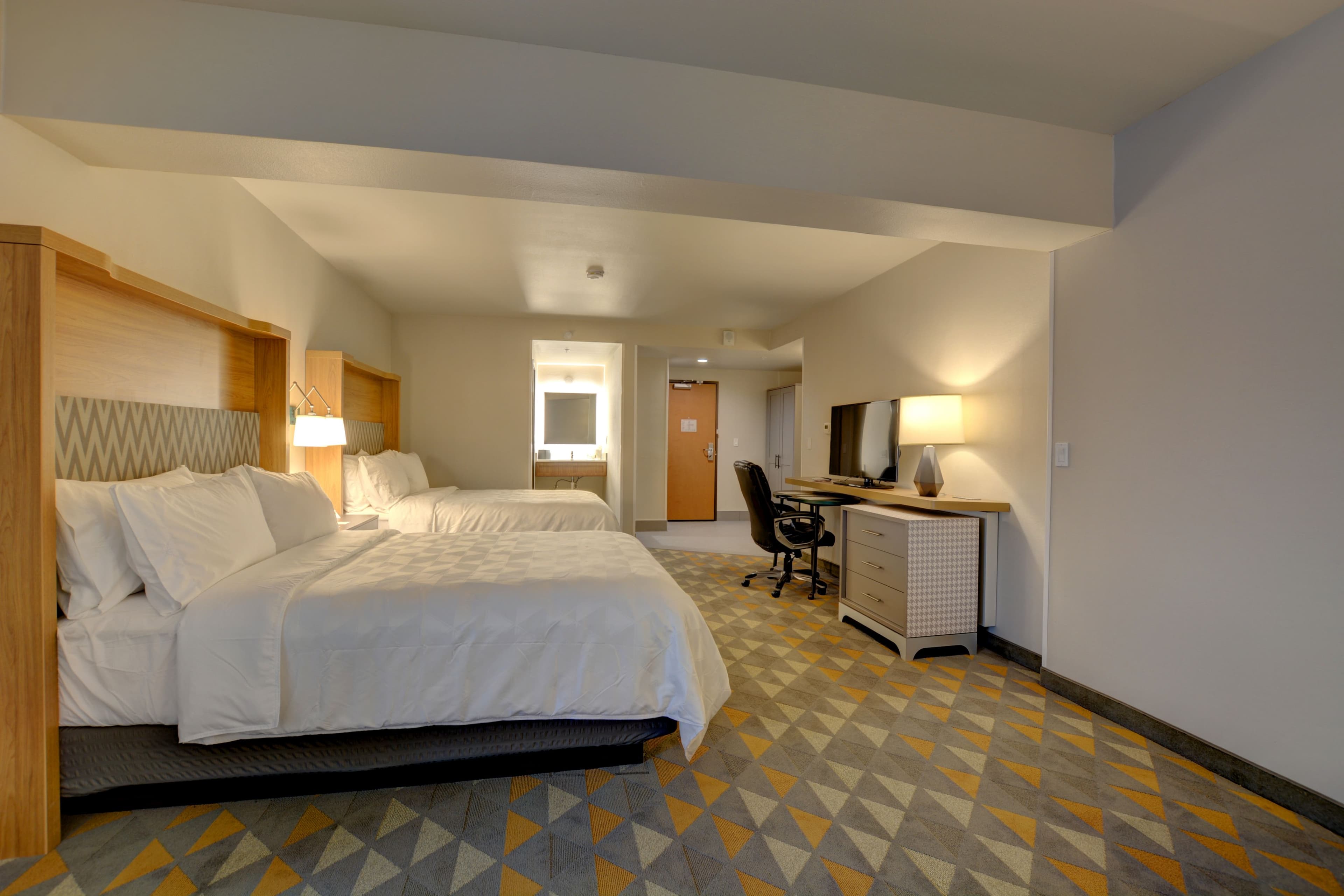 Holiday Inn Salem — 19