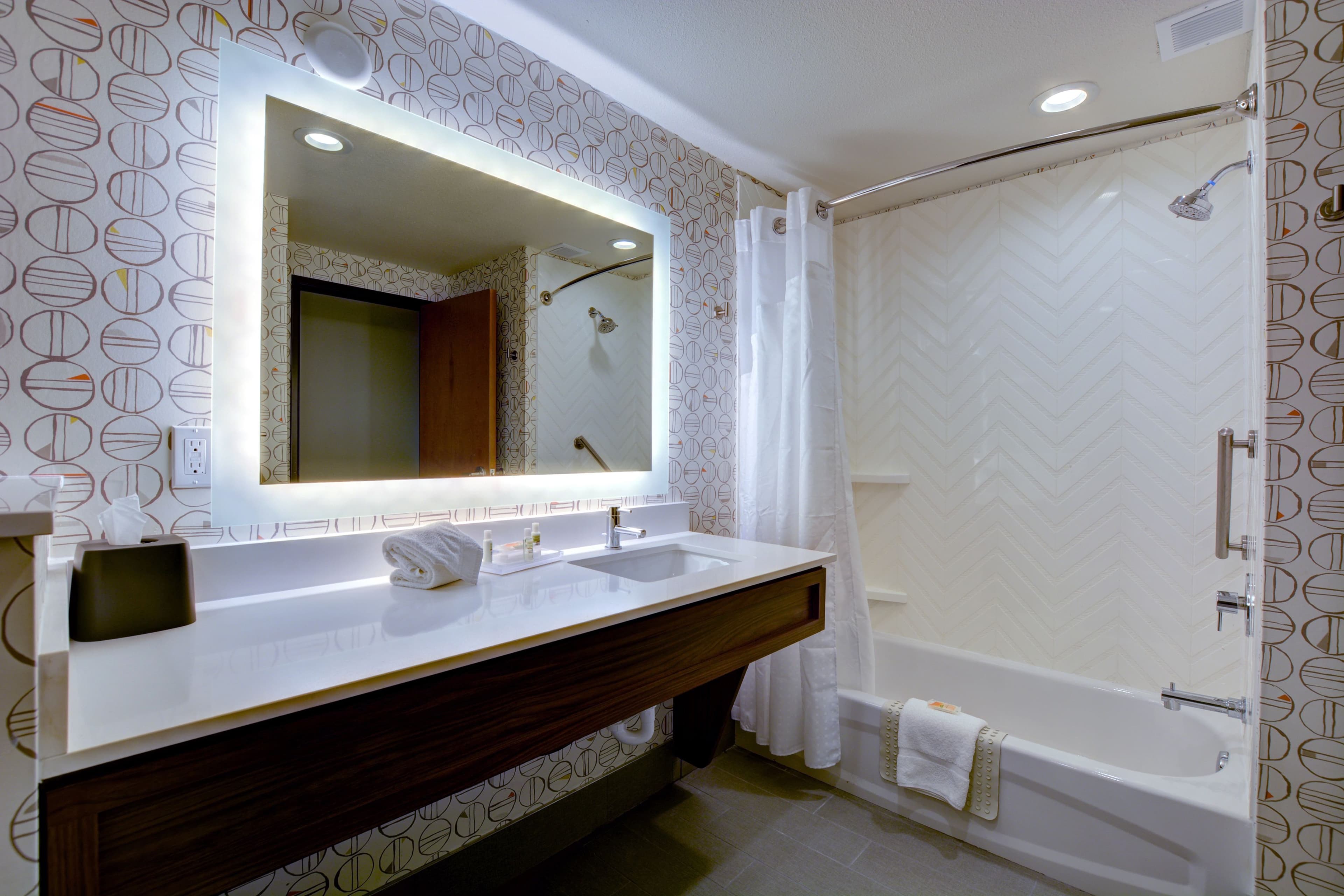 Holiday Inn Salem — 15