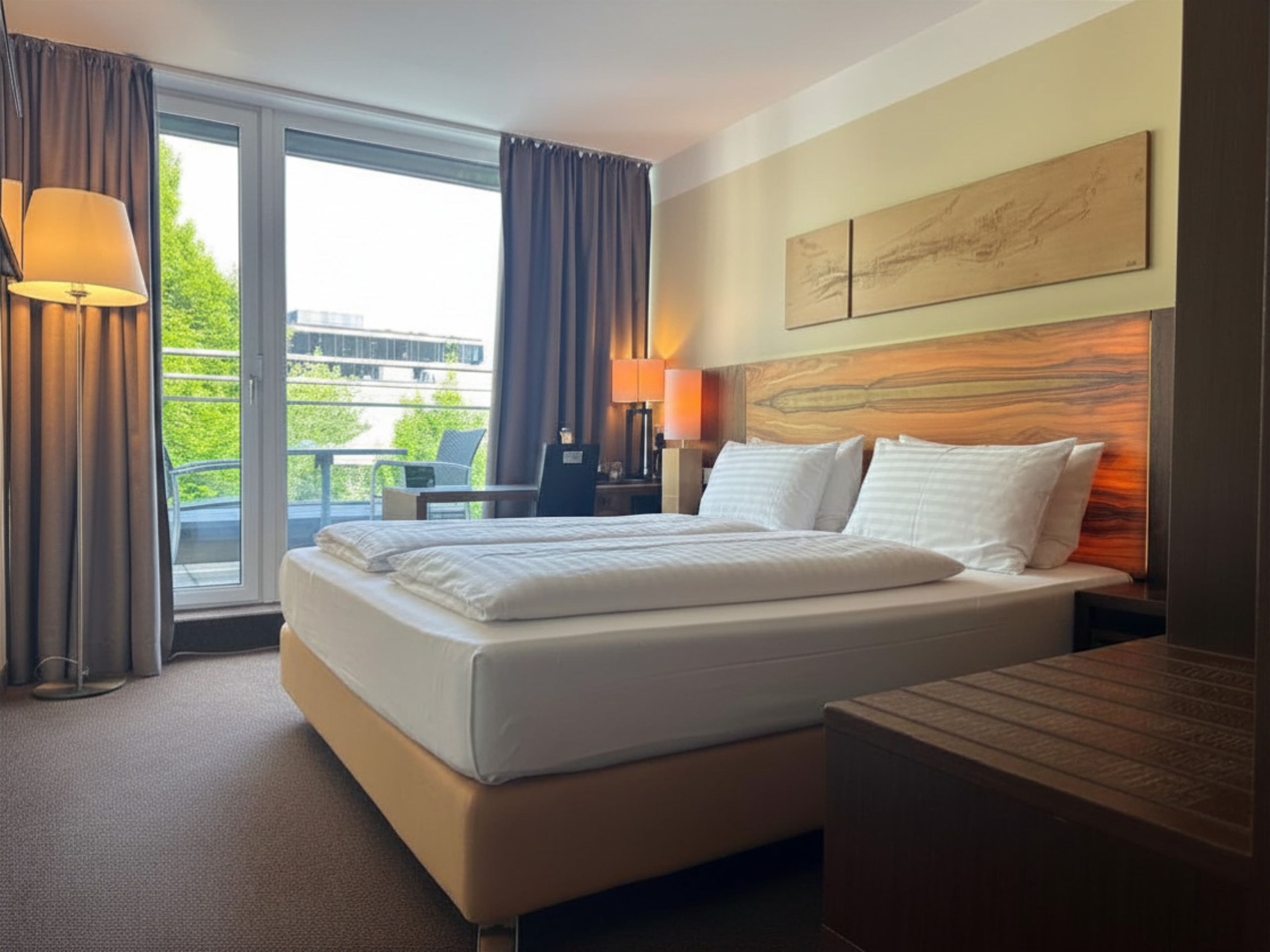 Holiday Inn Salzburg City — 11