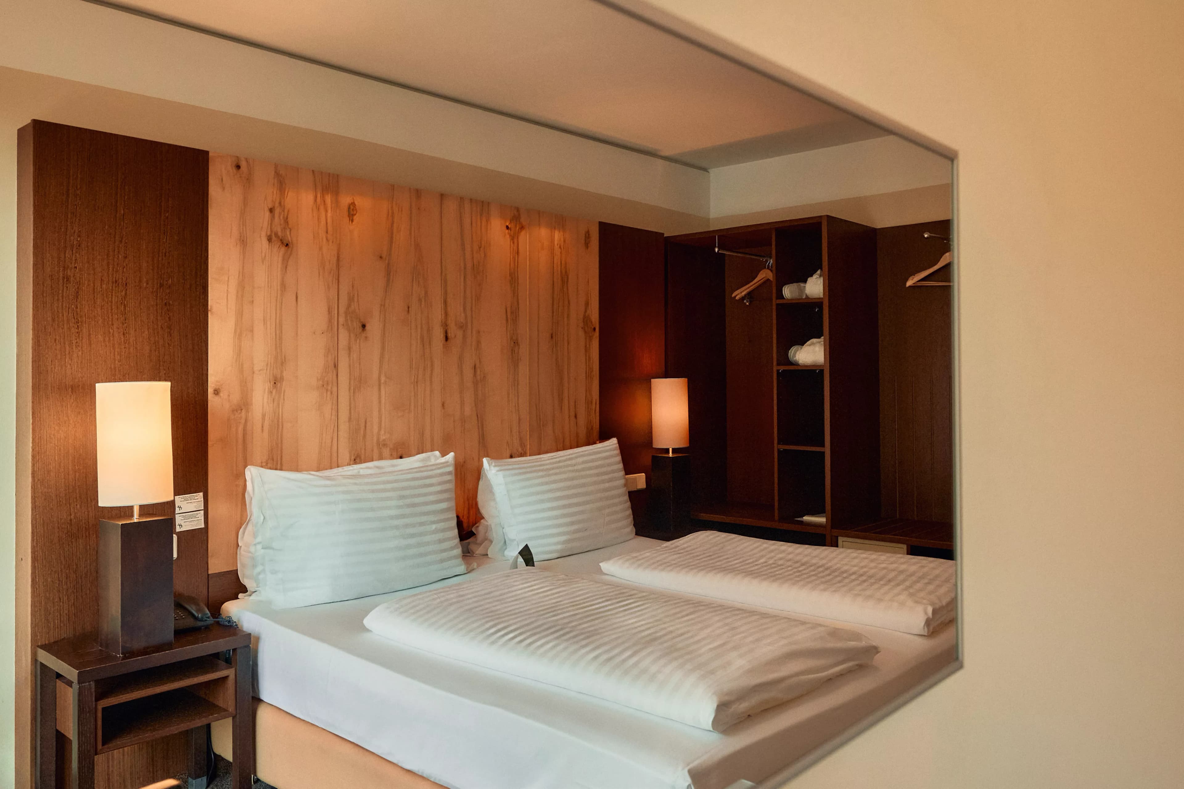 Holiday Inn Salzburg City — 5