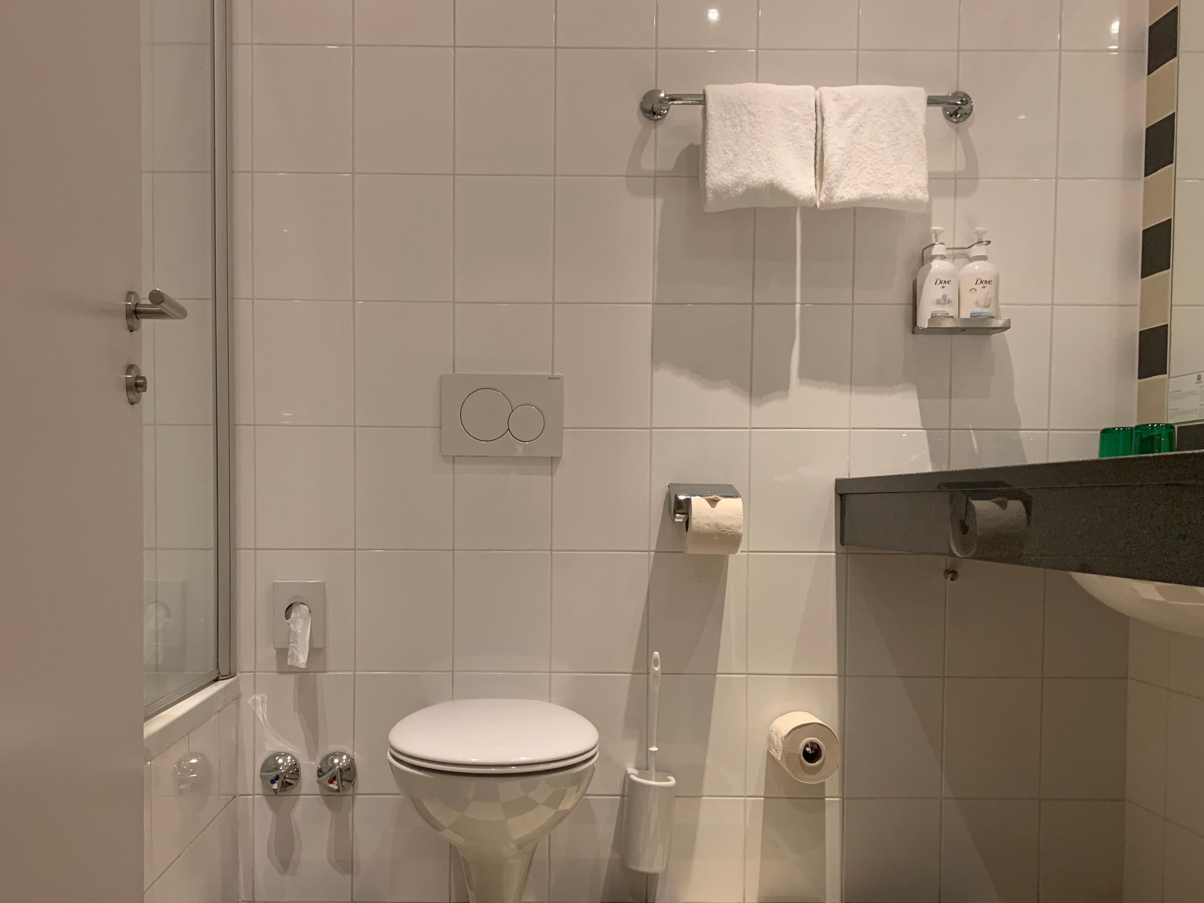 Holiday Inn Salzburg City - Image 5
