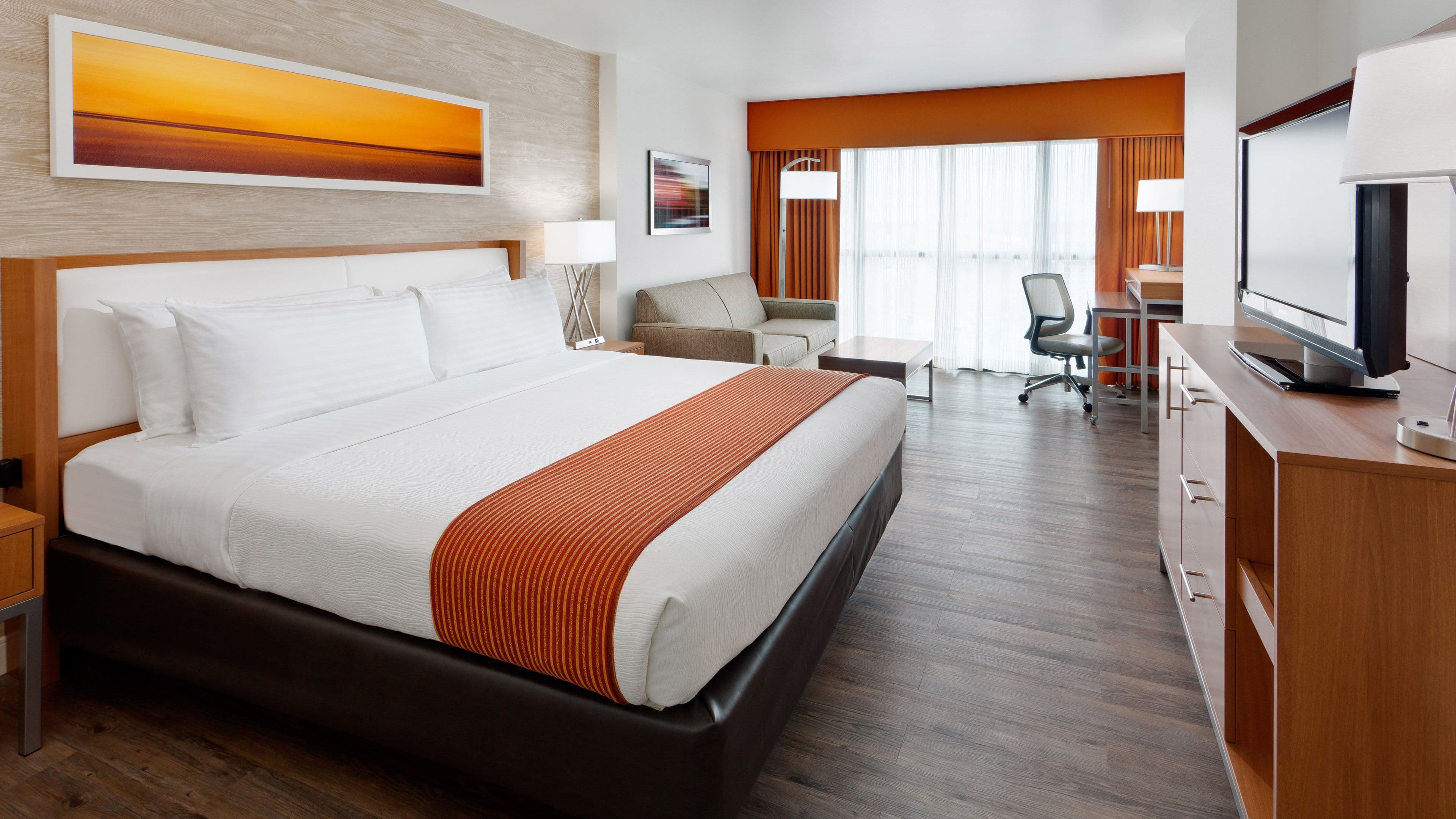Holiday Inn San Antonio-Riverwalk - Image 3