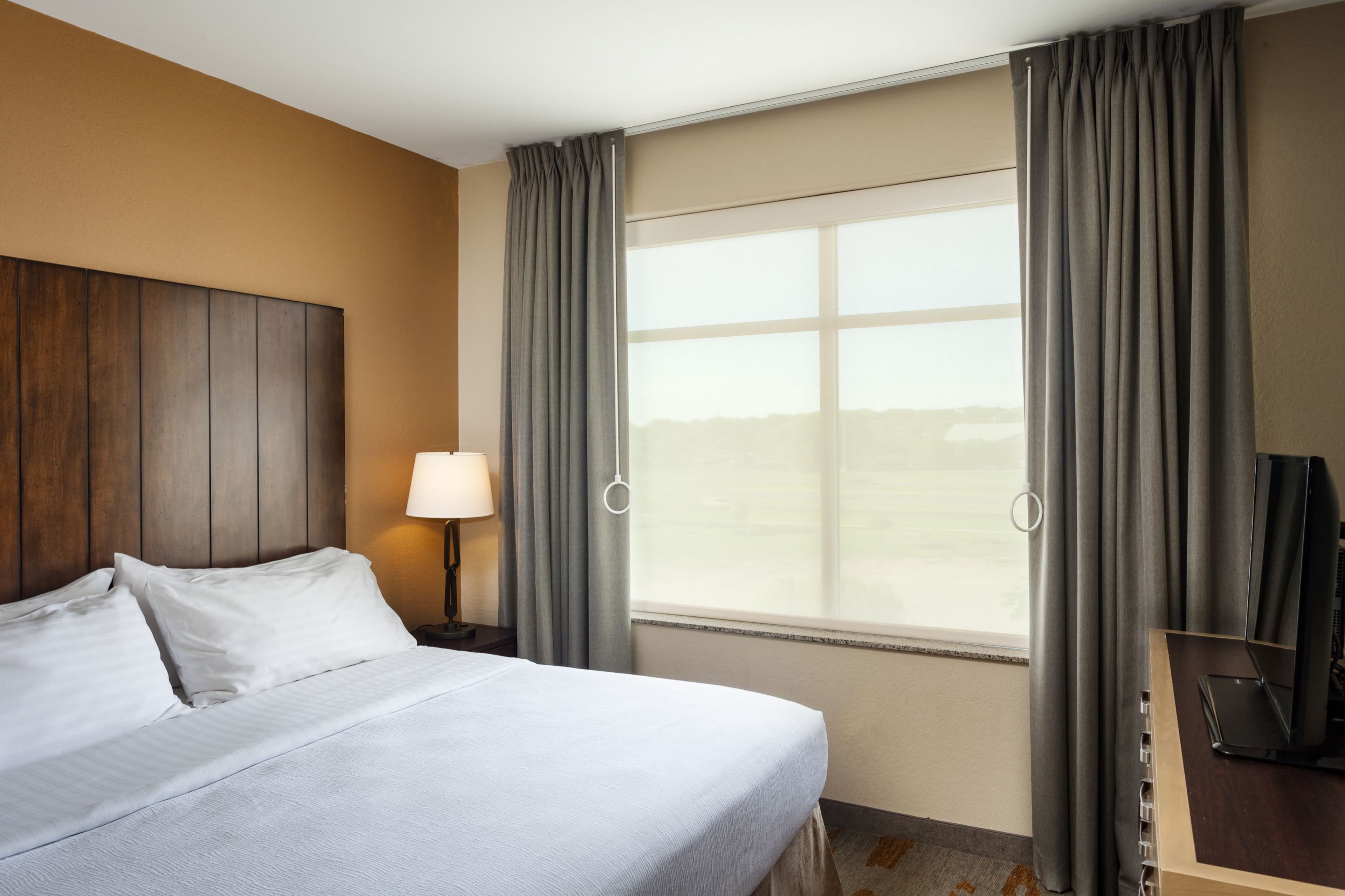 Holiday Inn San Antonio SeaWorld - Image 5