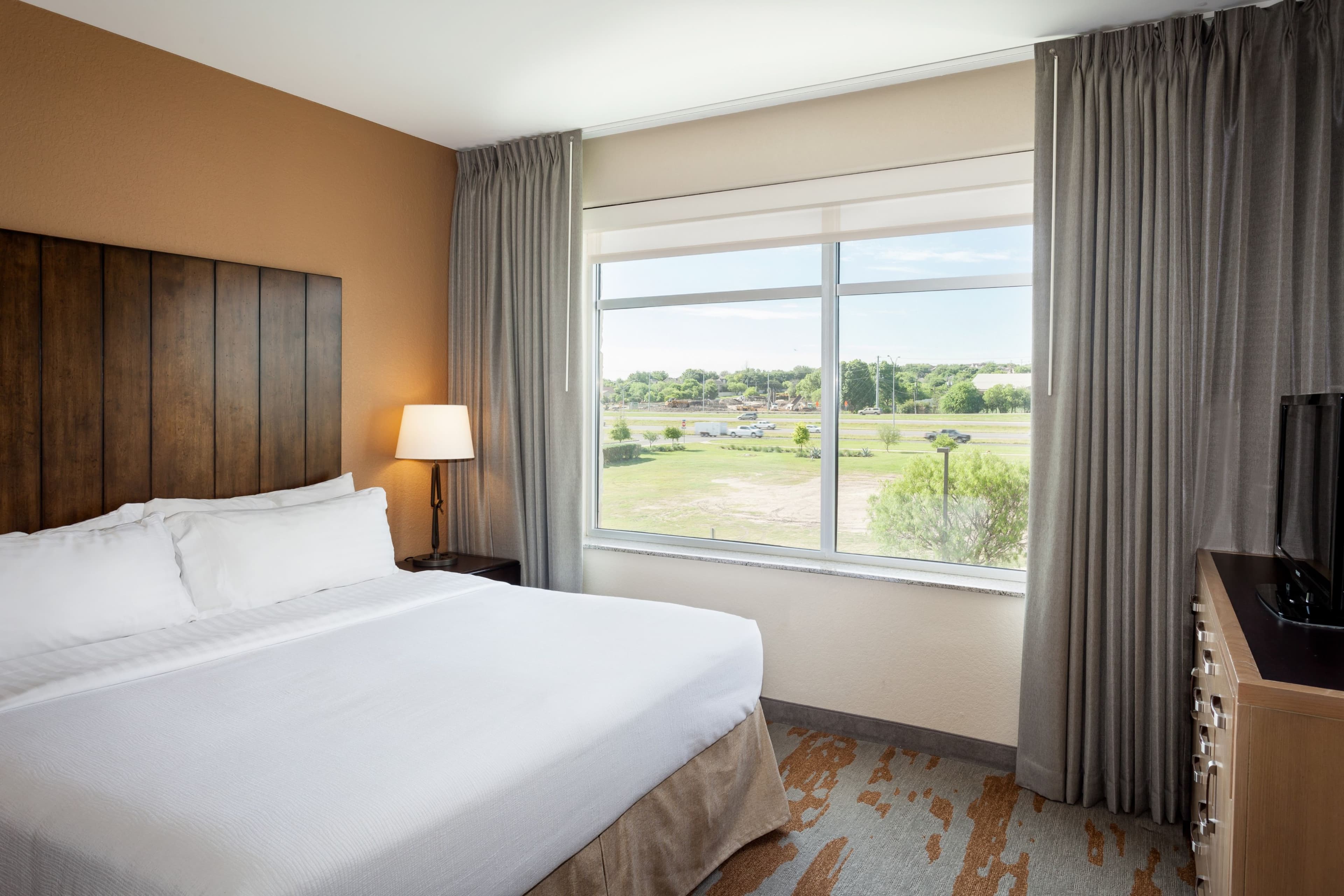 Holiday Inn San Antonio SeaWorld - Image 3