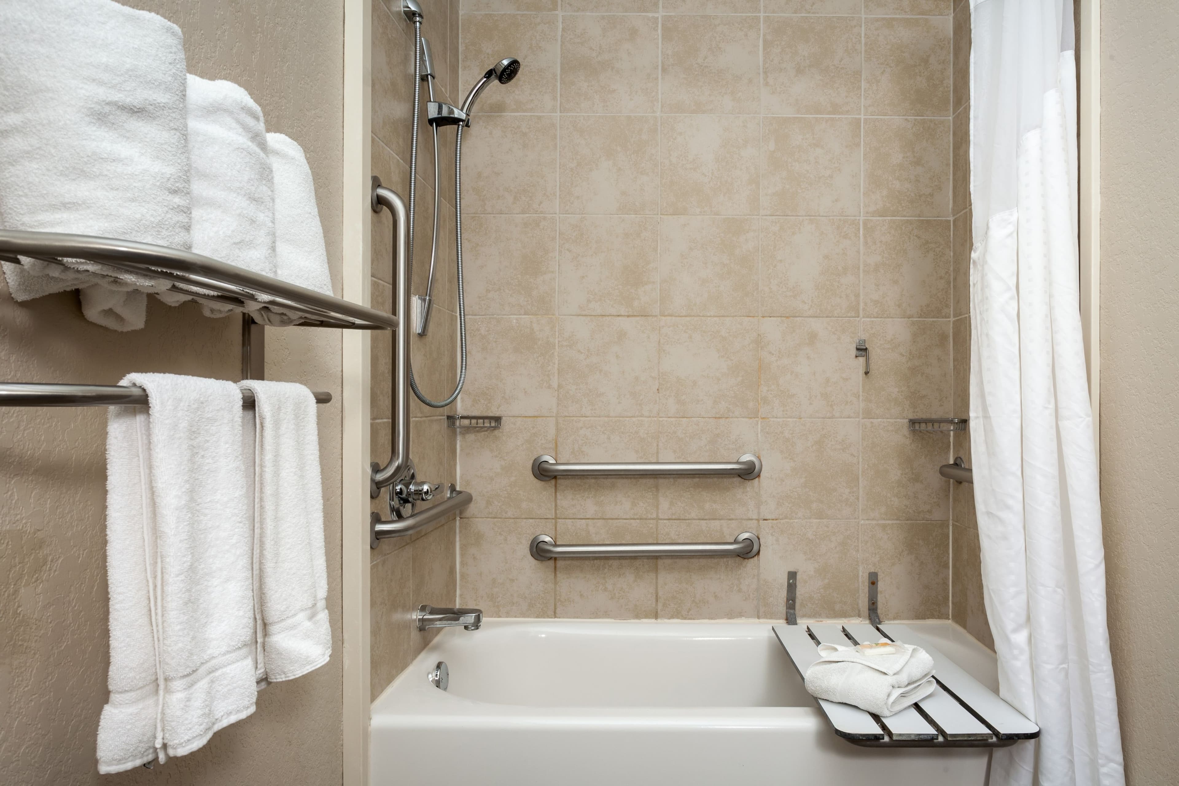 Holiday Inn San Antonio SeaWorld — 16