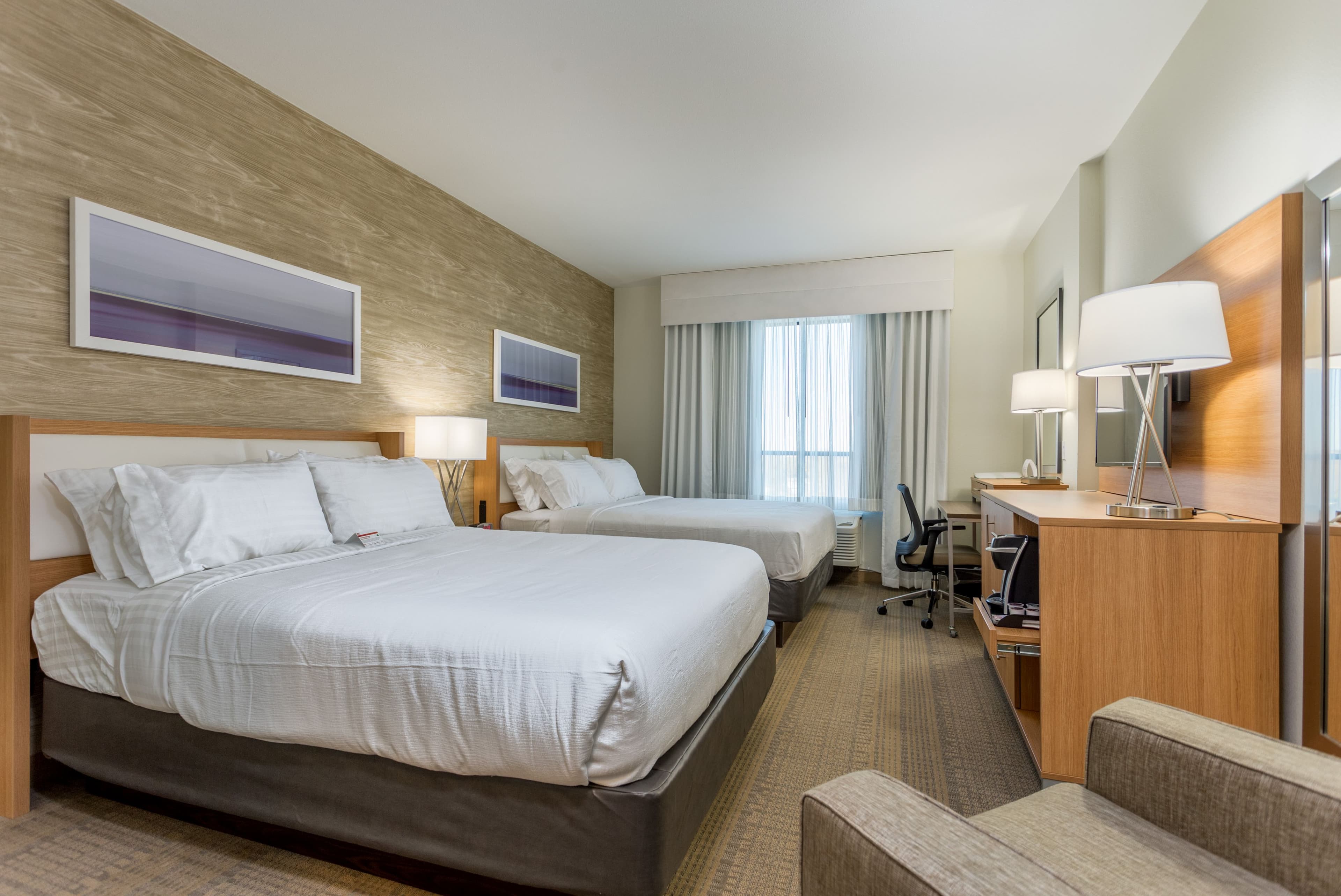 Holiday Inn San Marcos-Convention CTR Area — 22