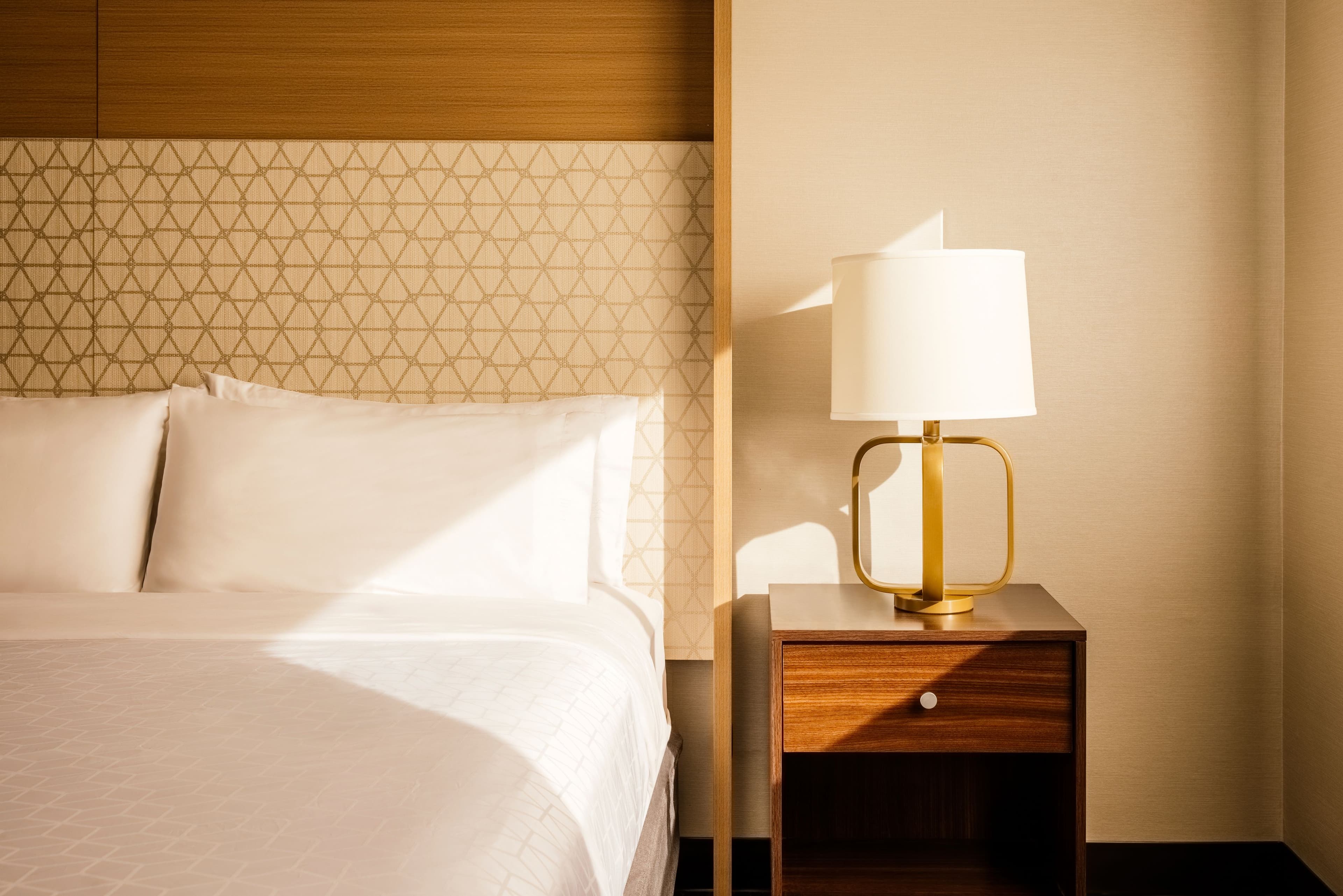 Holiday Inn Santa Ana-Orange Co. Arpt - Image 2