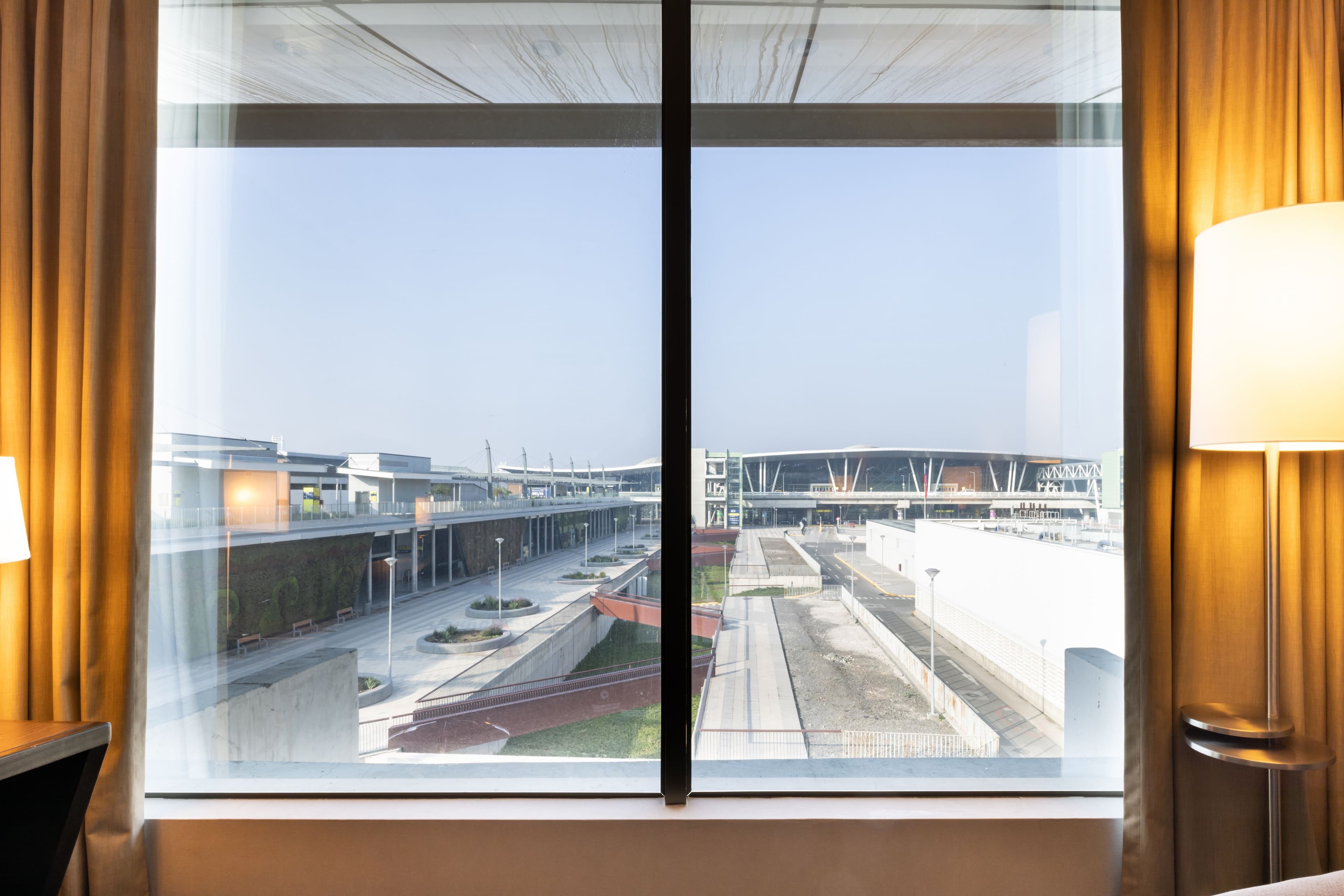 Holiday Inn Santiago - Airport Terminal — 8