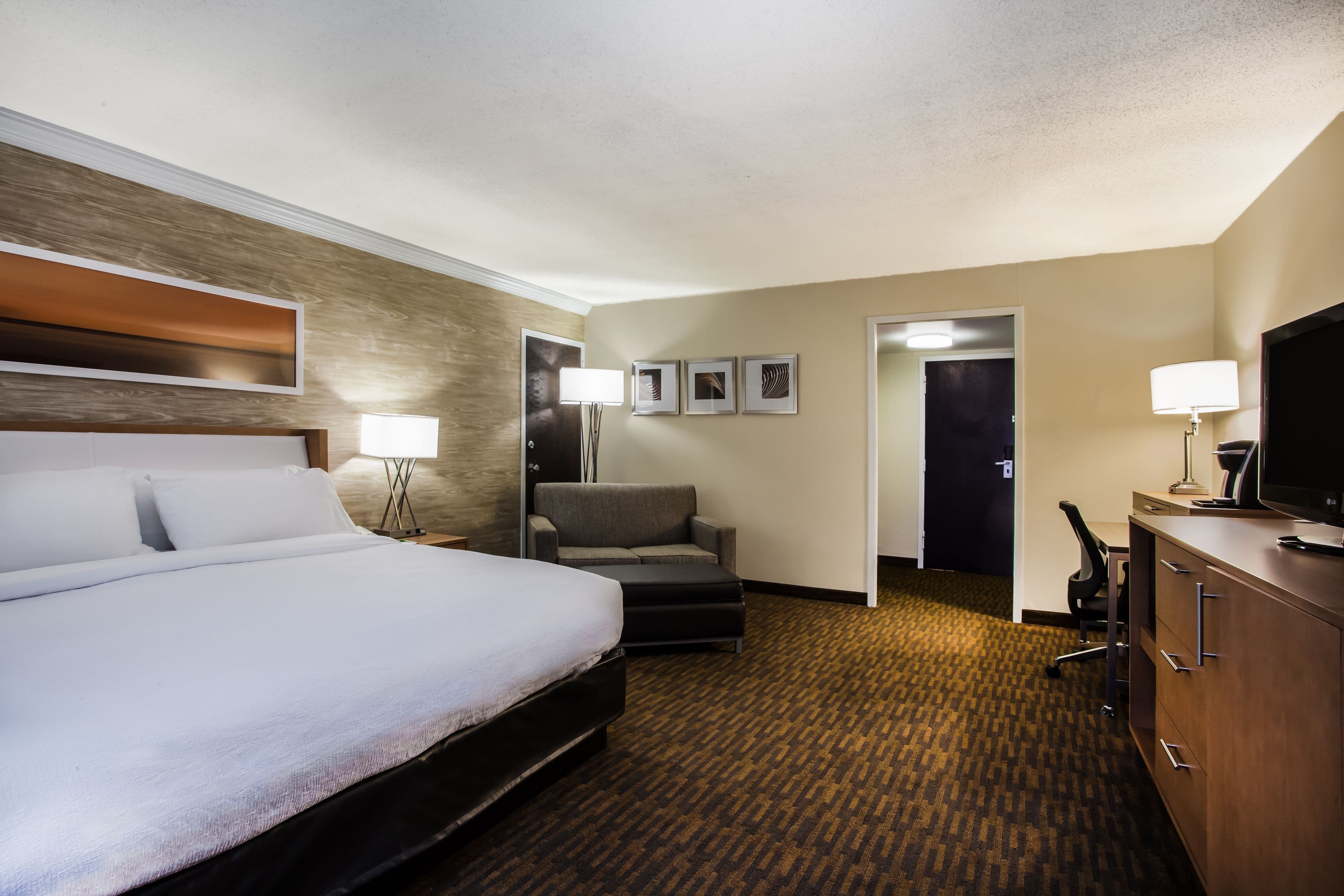 Holiday Inn Saratoga Springs — 11
