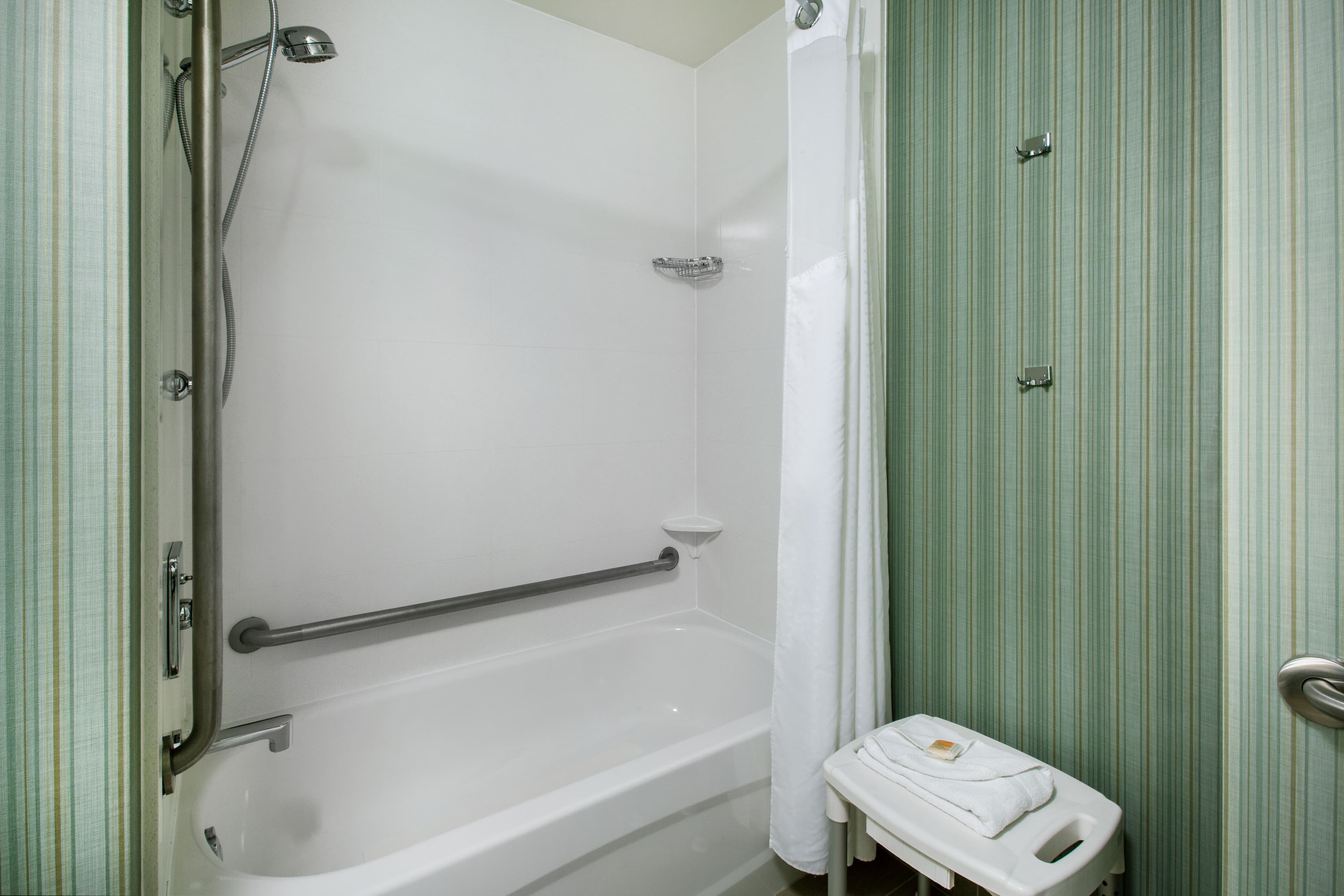 Holiday Inn Saskatoon Downtown — 9