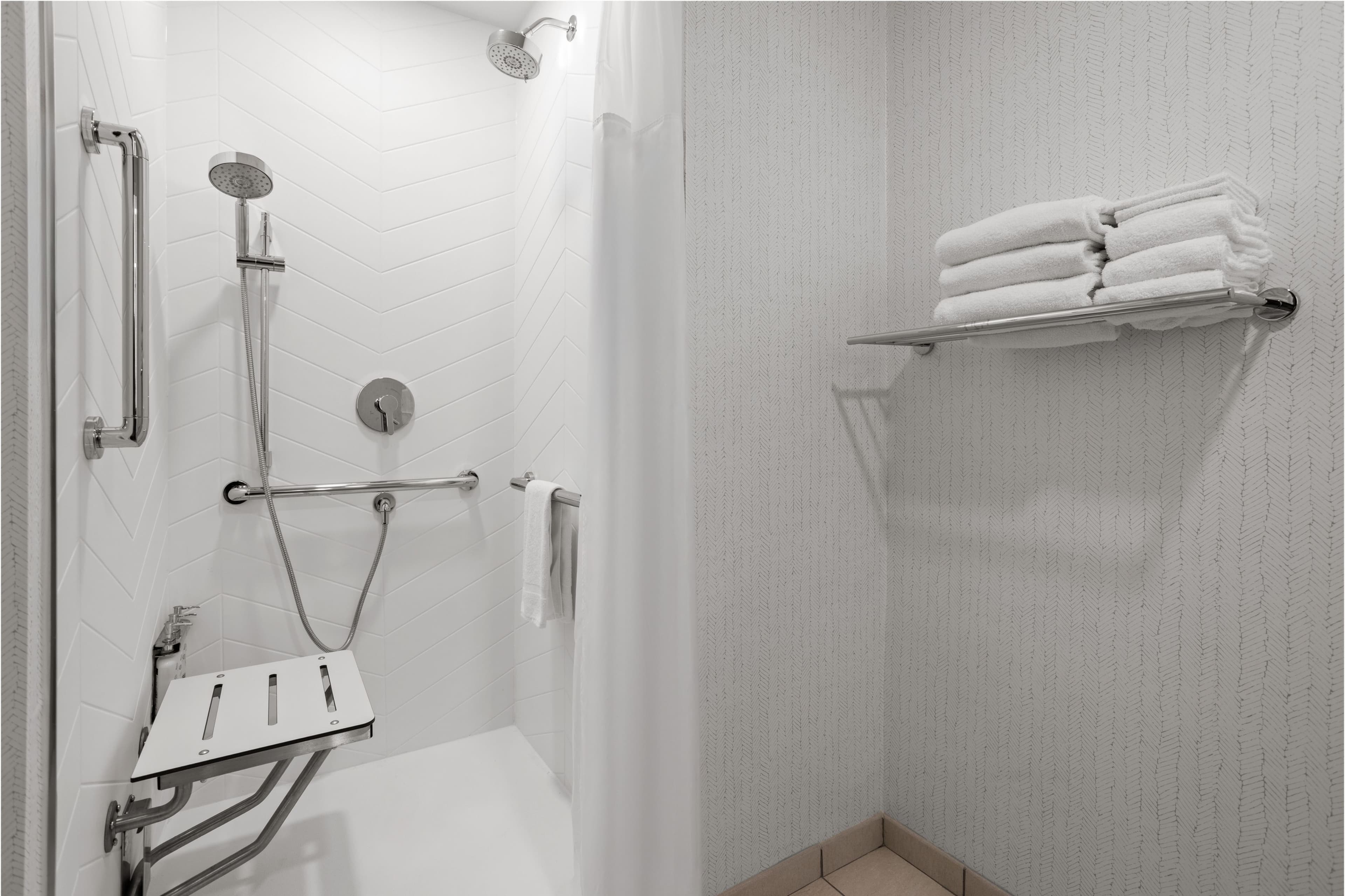 Holiday Inn South Kingstown (Newport Area) — 17