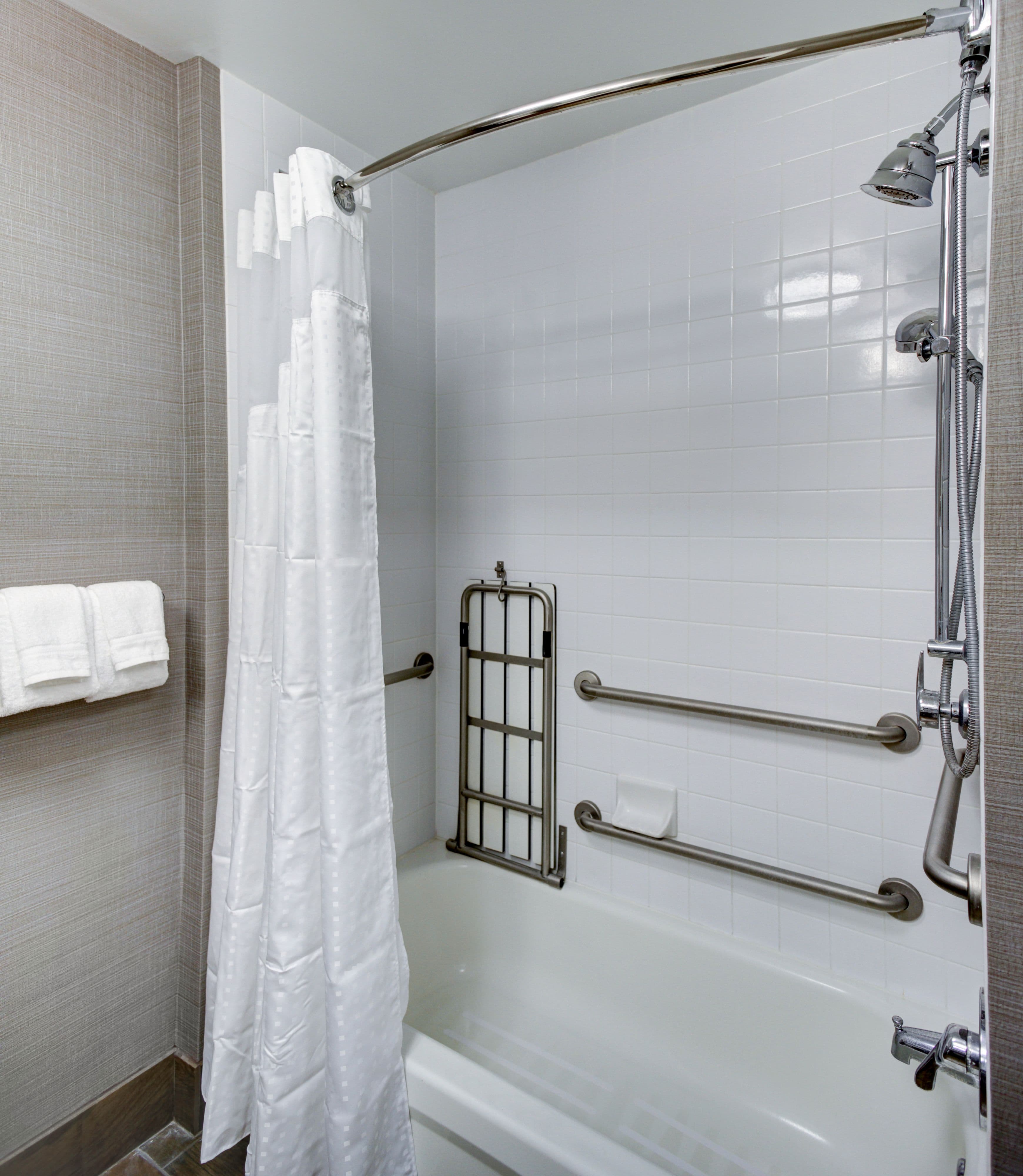 Holiday Inn Savannah Historic District — 11