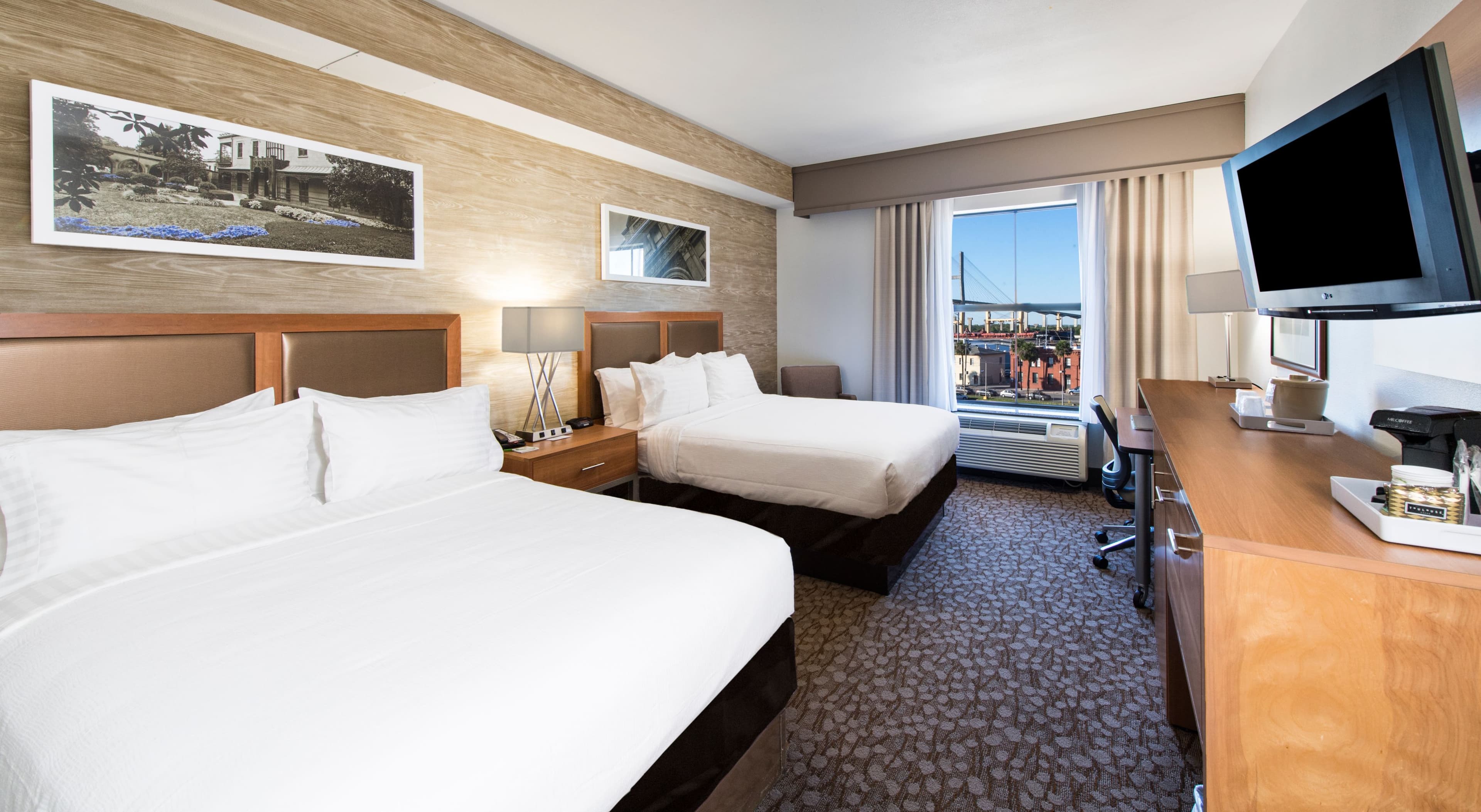 Holiday Inn Savannah Historic District — 27