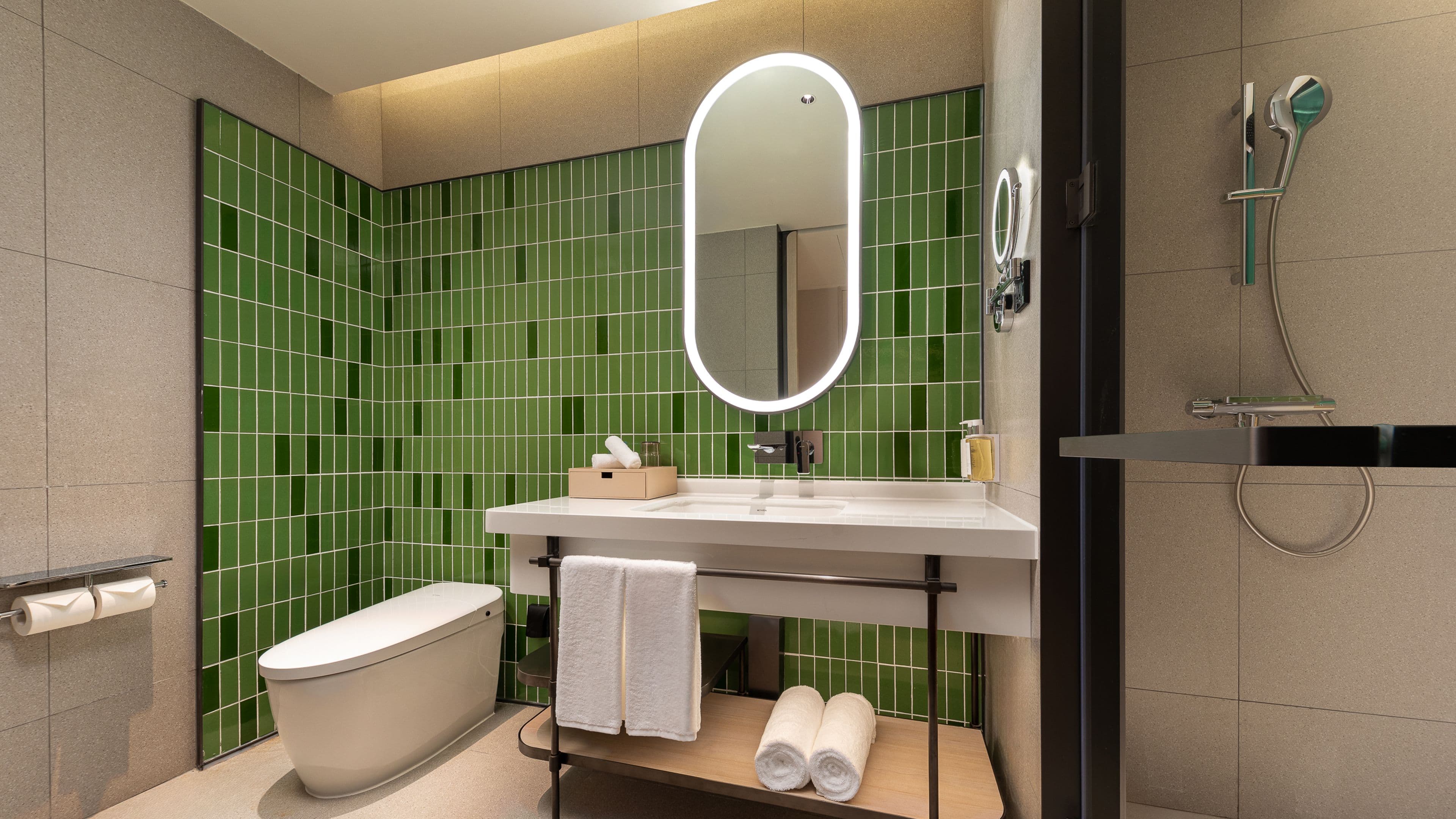 Holiday Inn Shanghai Pudong Airport - Image 3