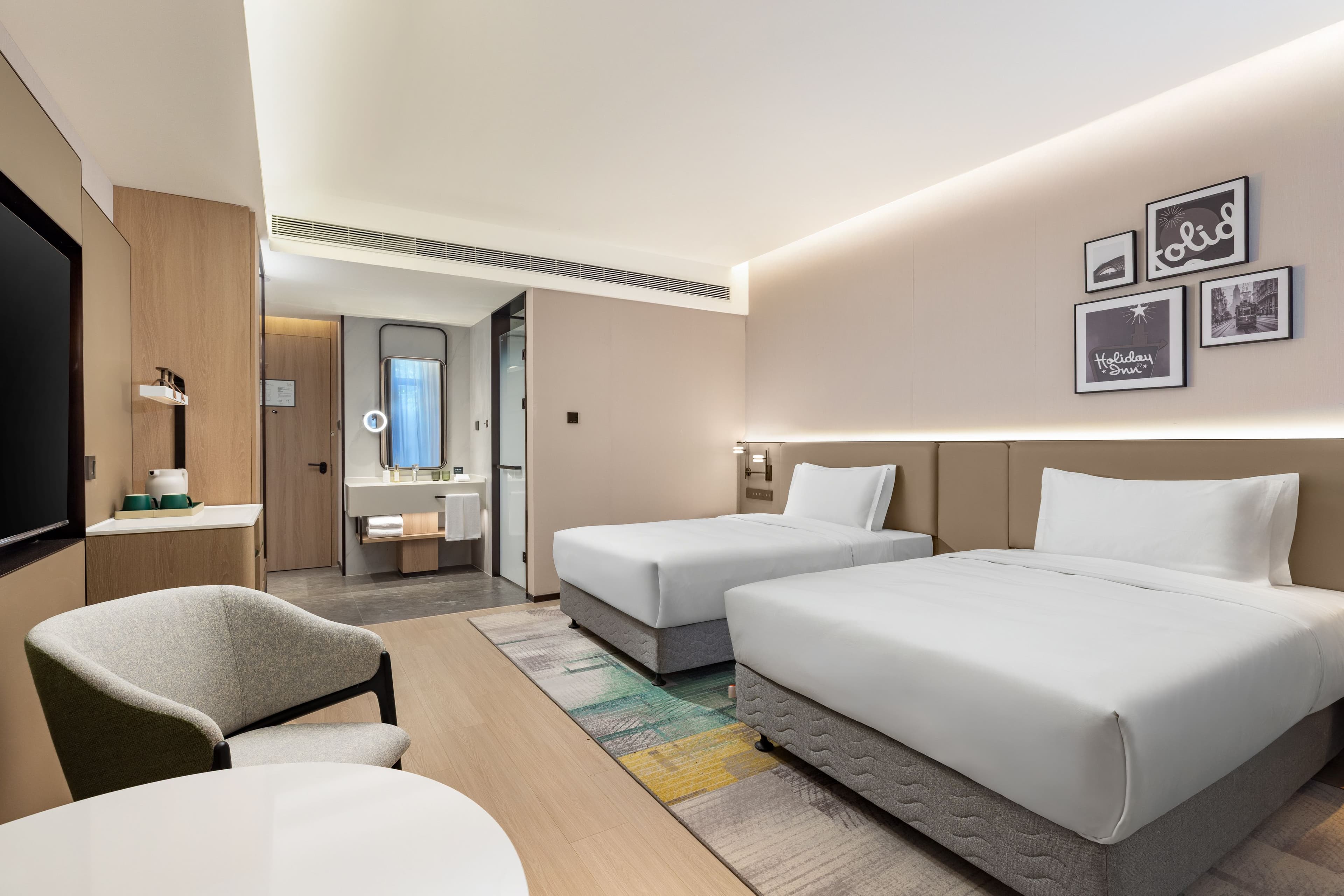Holiday Inn Shanghai Tourism Zone — 9