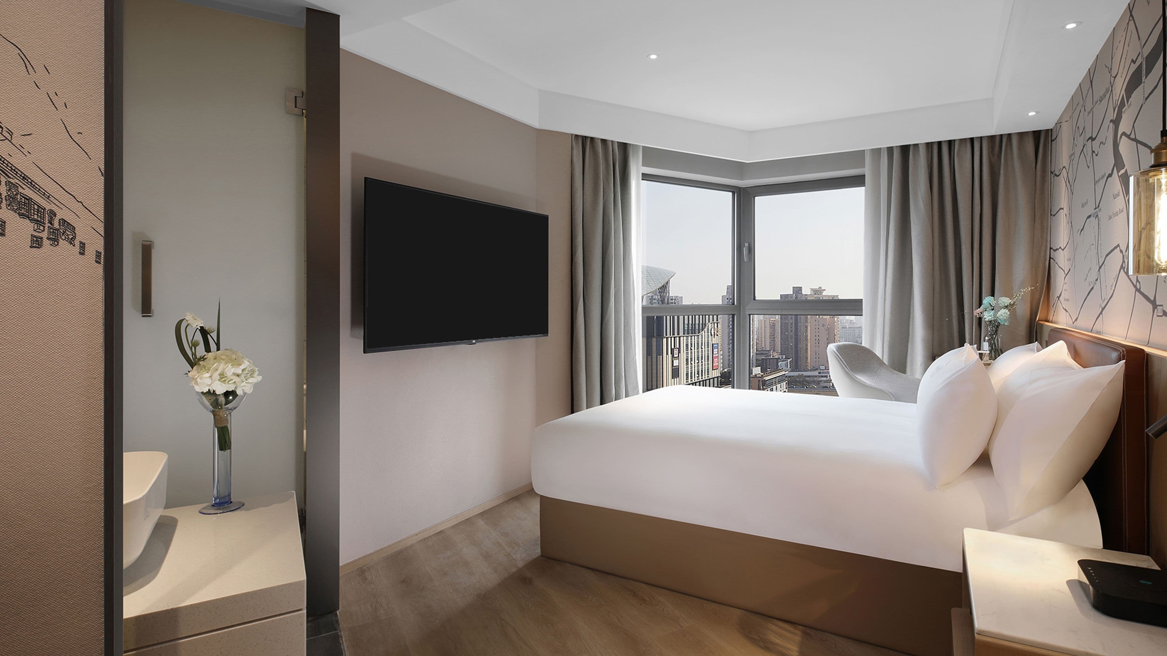 Holiday Inn Shanghai Huaxia — 15