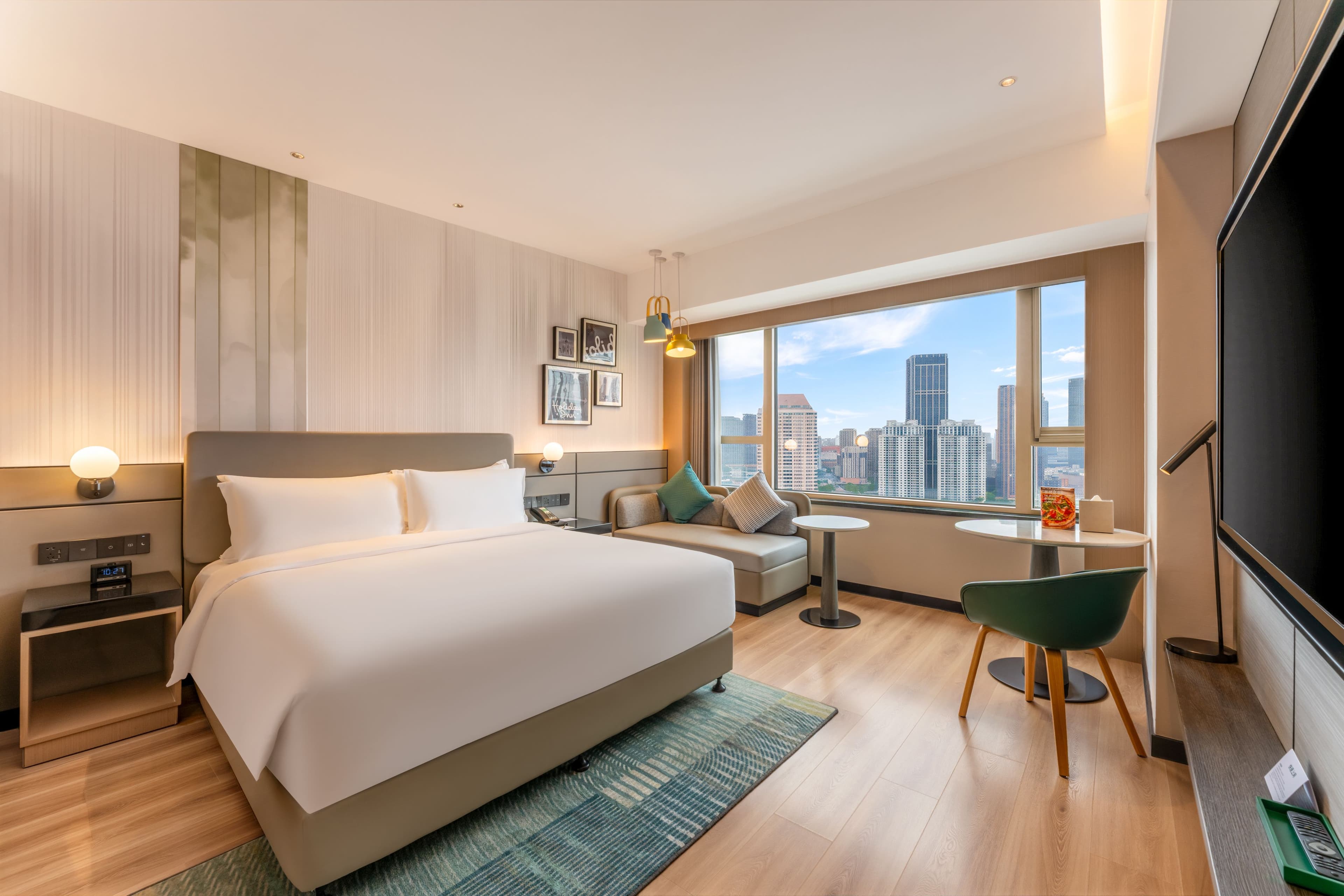 Holiday Inn Shanghai Nanjing Road — 3