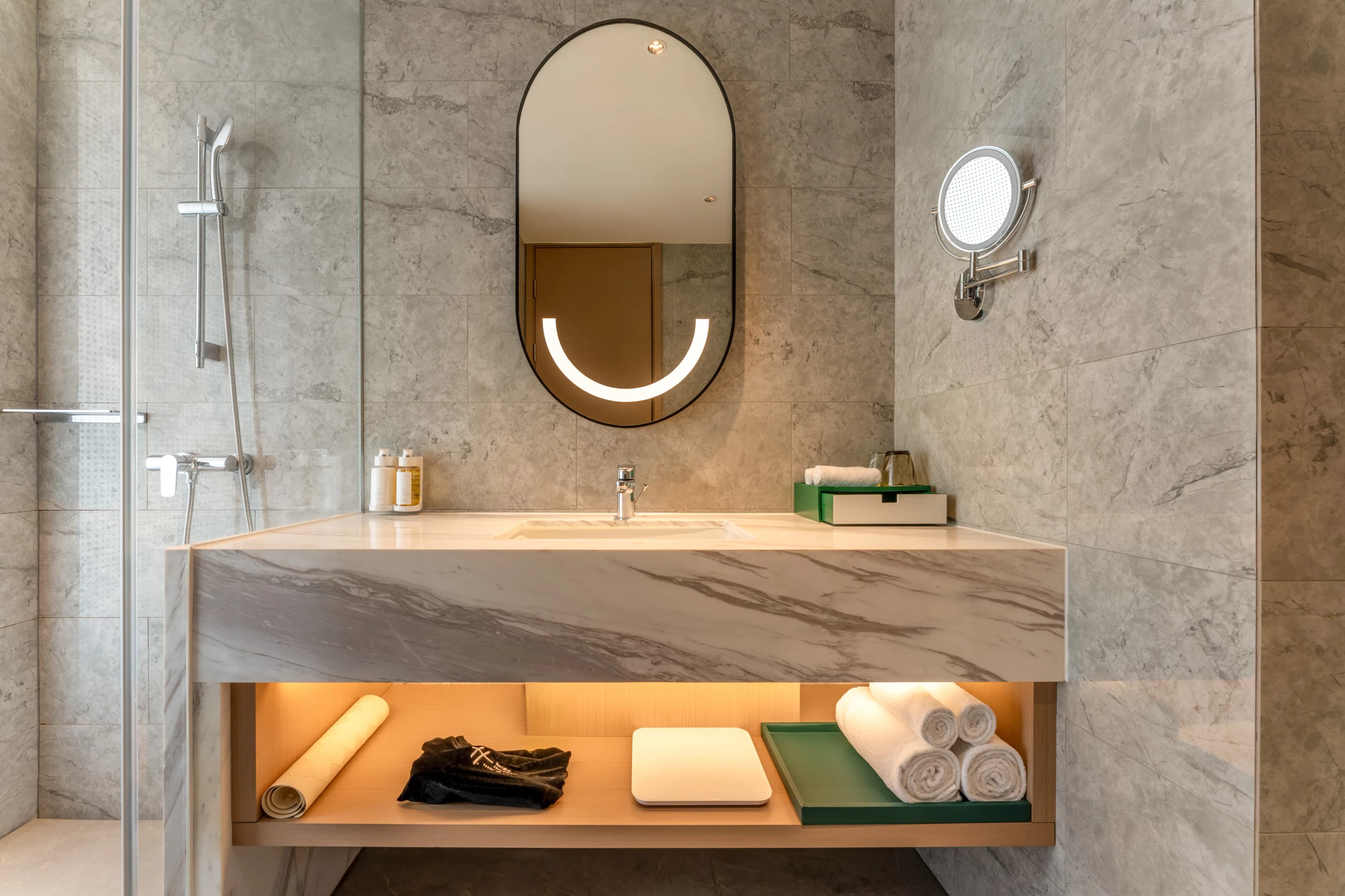 Holiday Inn Shanghai Nanjing Road — 15