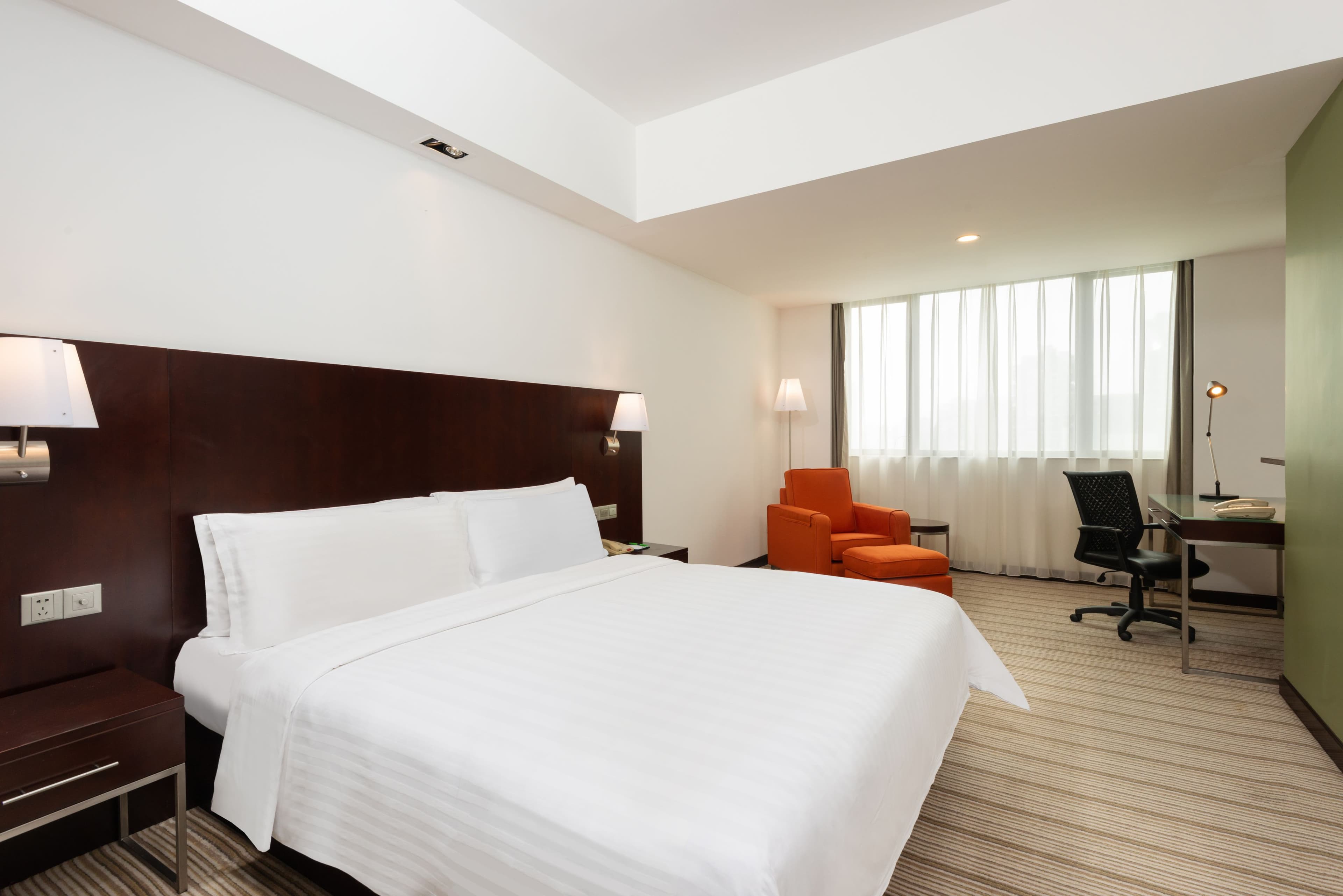 Holiday Inn Shanghai Vista — 6