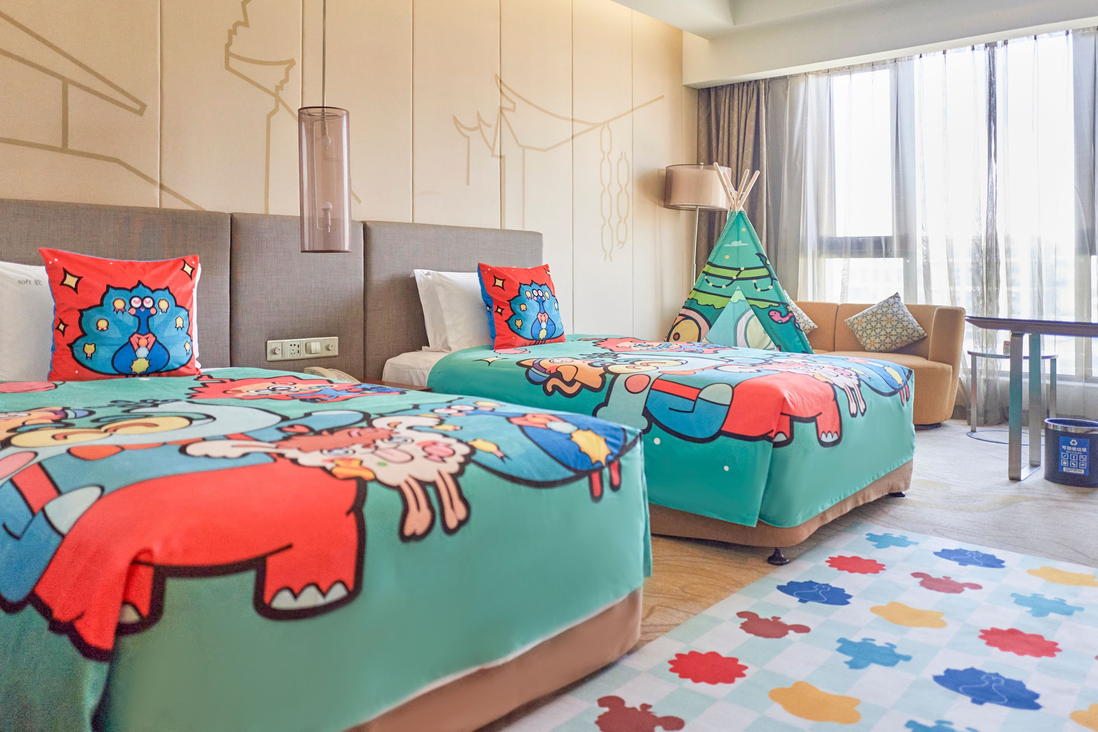 Holiday Inn Shanghai Hongqiao — 9