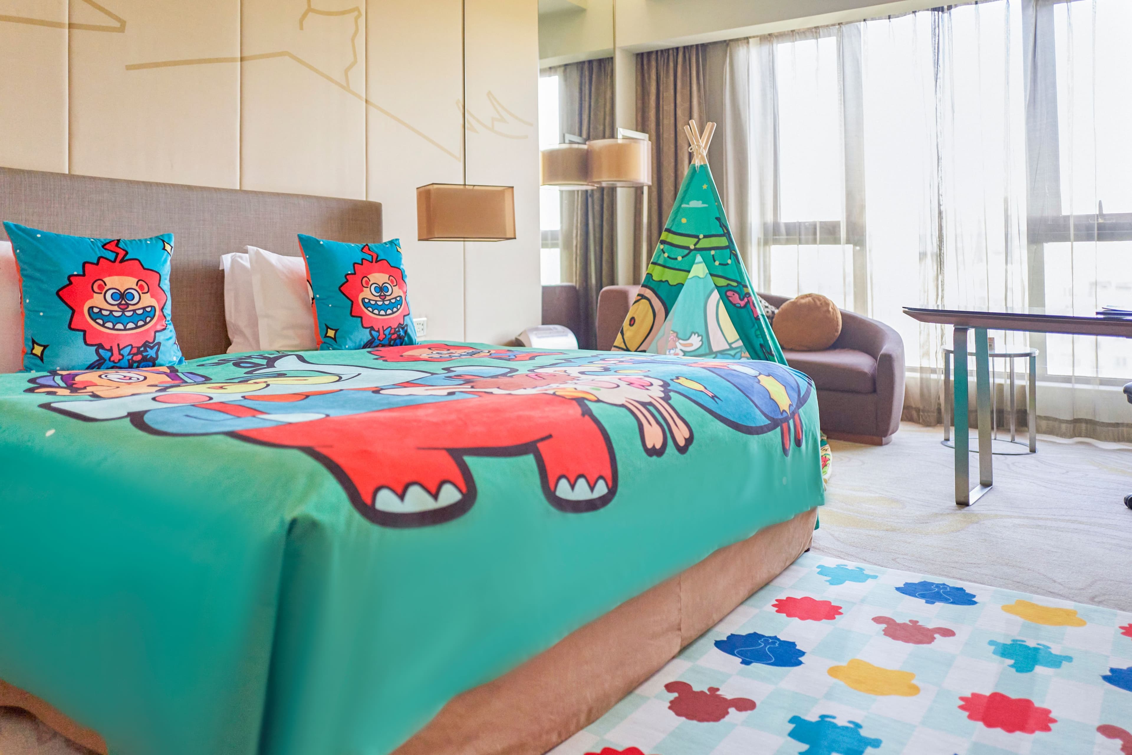 Holiday Inn Shanghai Hongqiao - Image 5