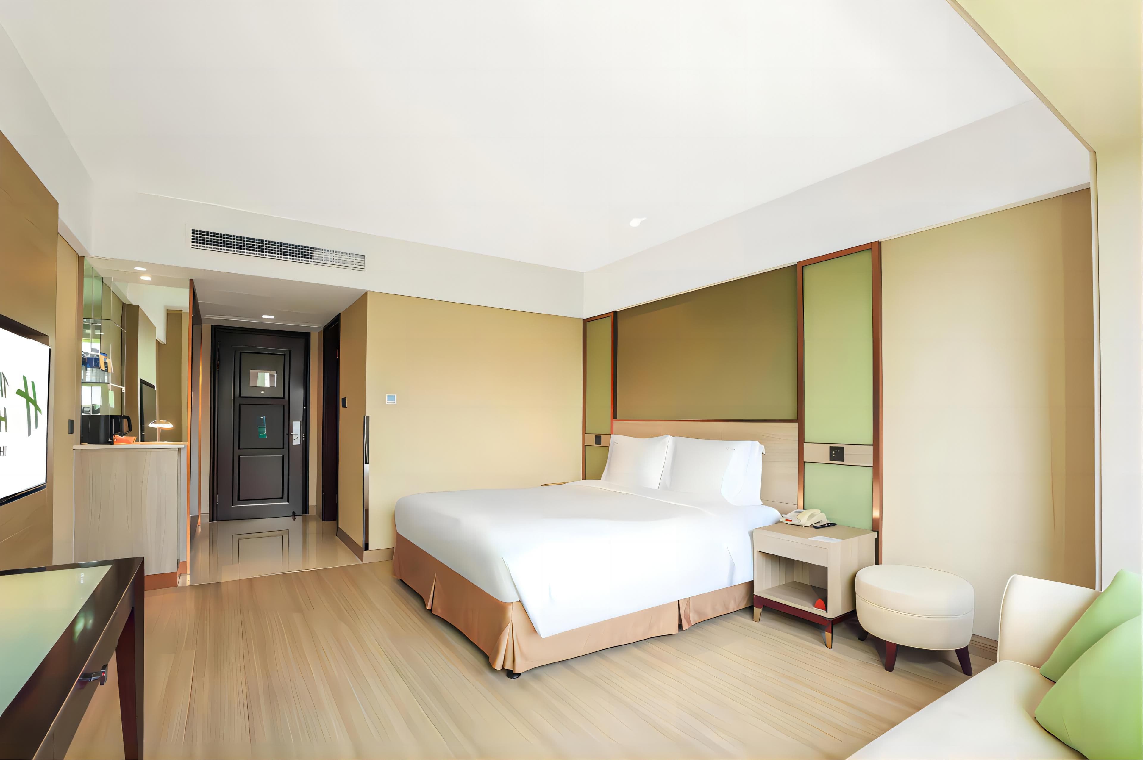 Holiday Inn Shanghai Pudong Nanpu — 7