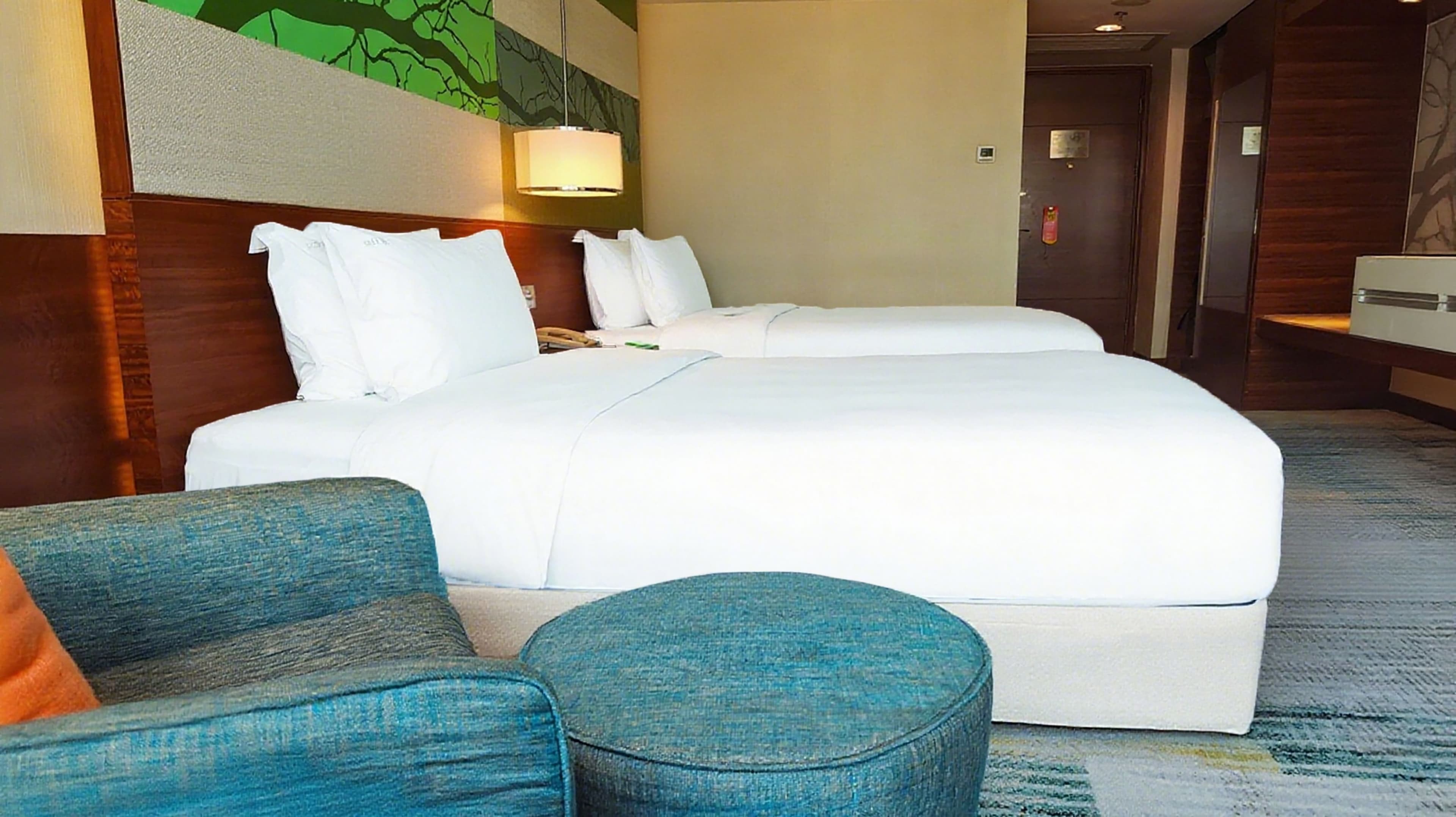 Holiday Inn Shenzhen Donghua — 14
