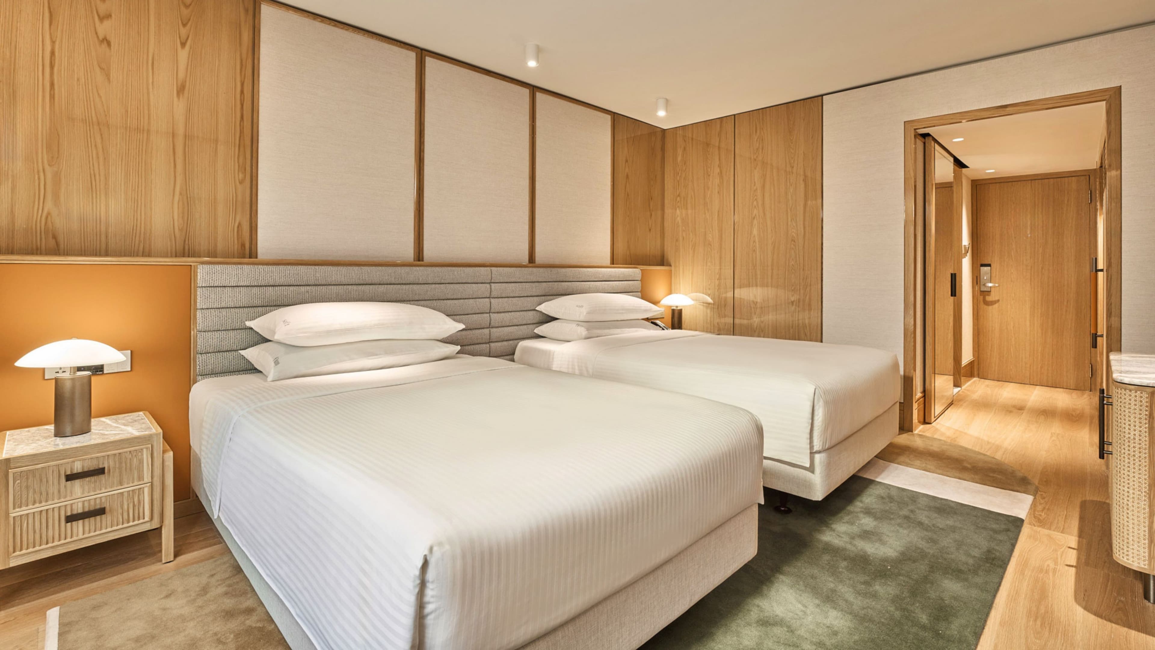 Holiday Inn Singapore Orchard City Centre — 11