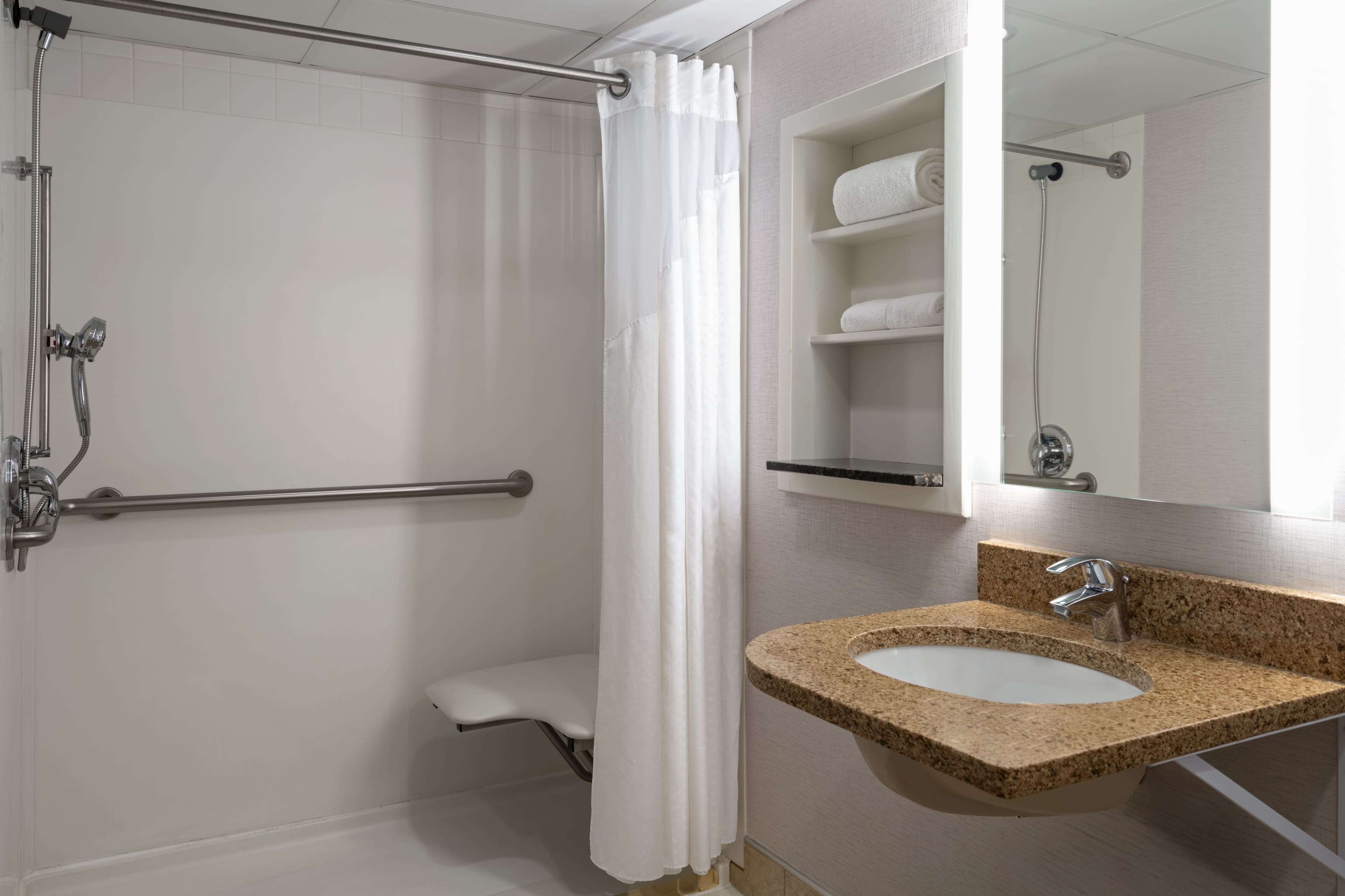 Holiday Inn Sioux Falls-City Centre — 17