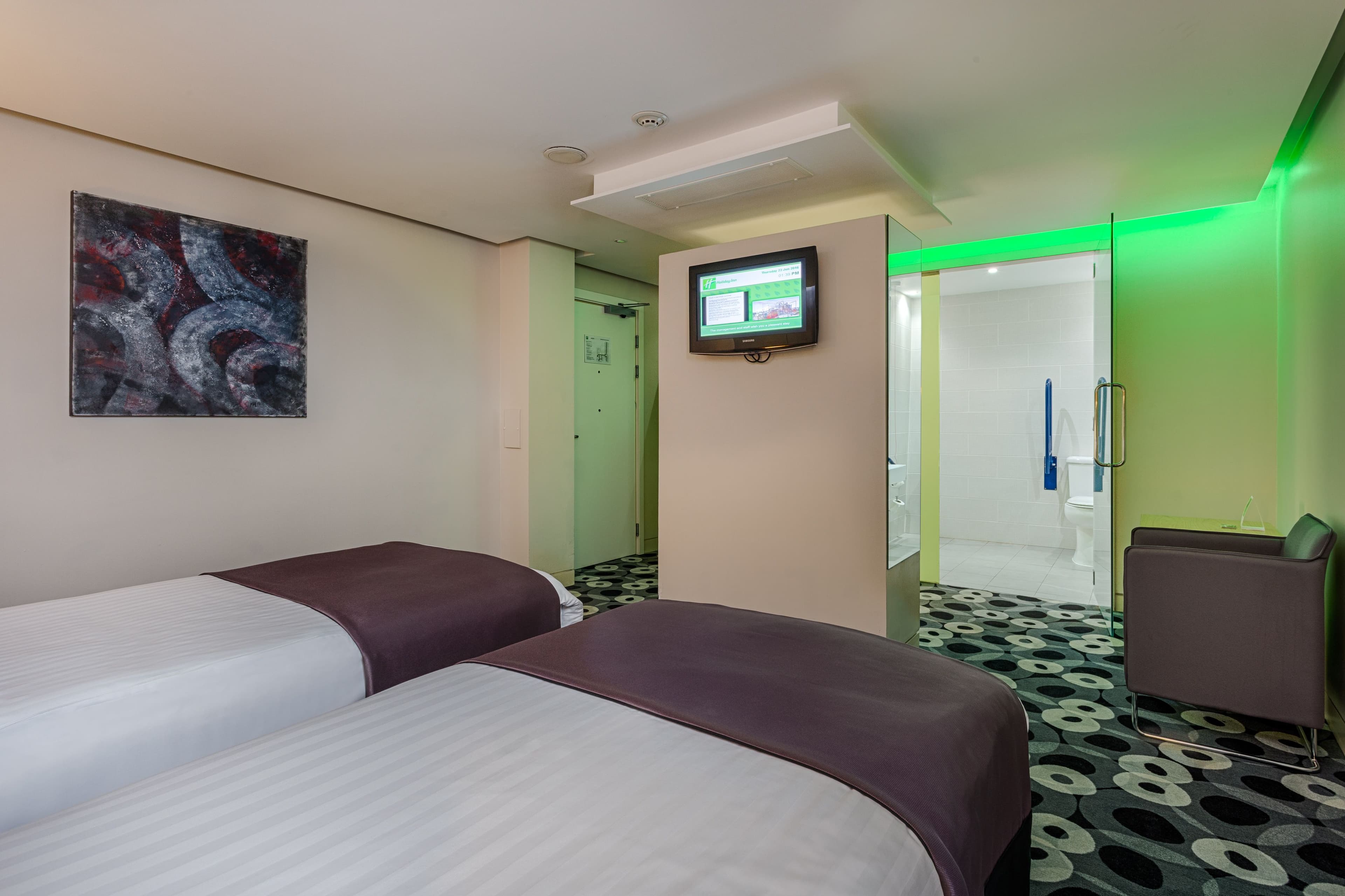 Holiday Inn Sittingbourne — 14