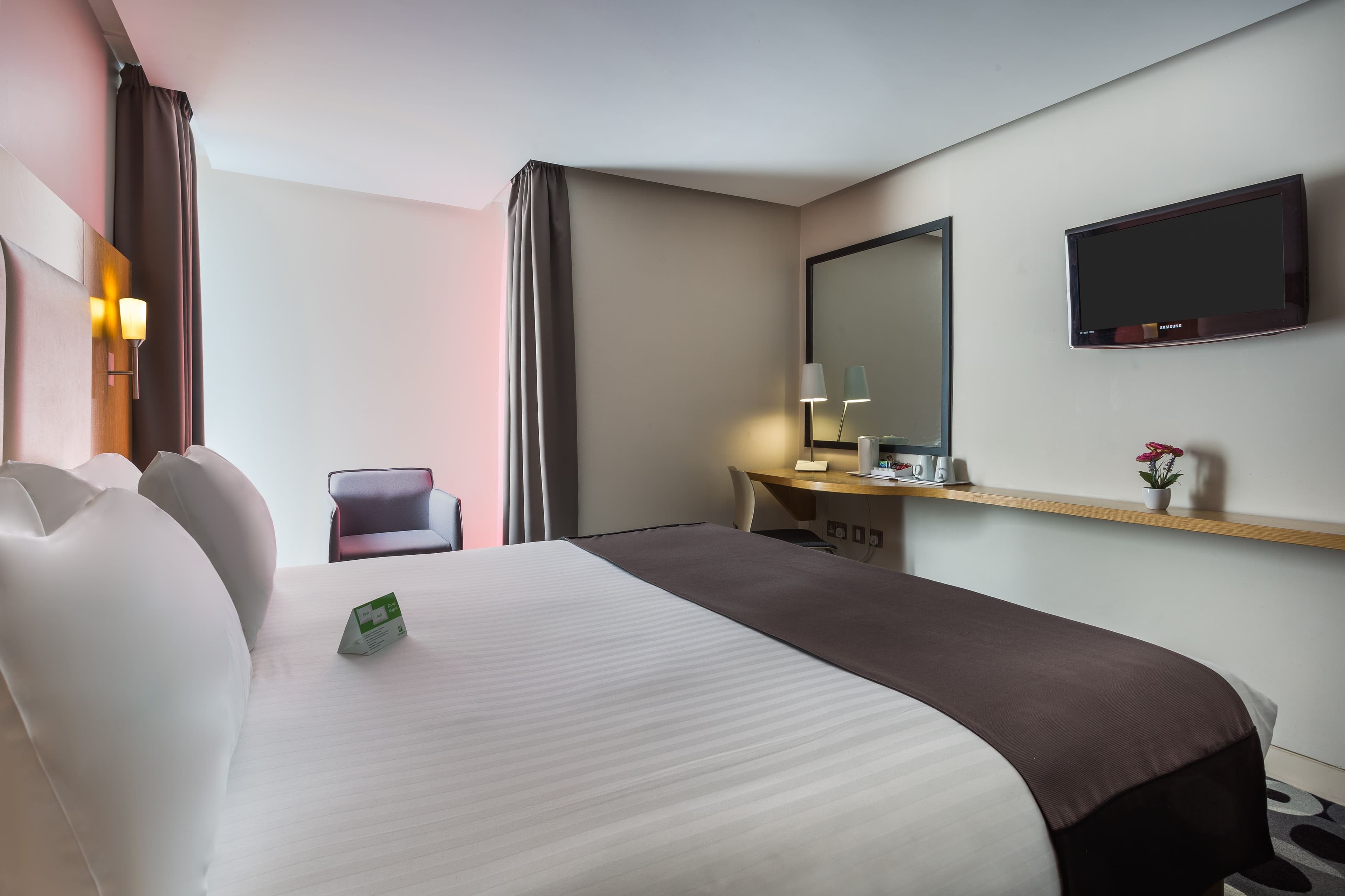 Holiday Inn Sittingbourne — 7