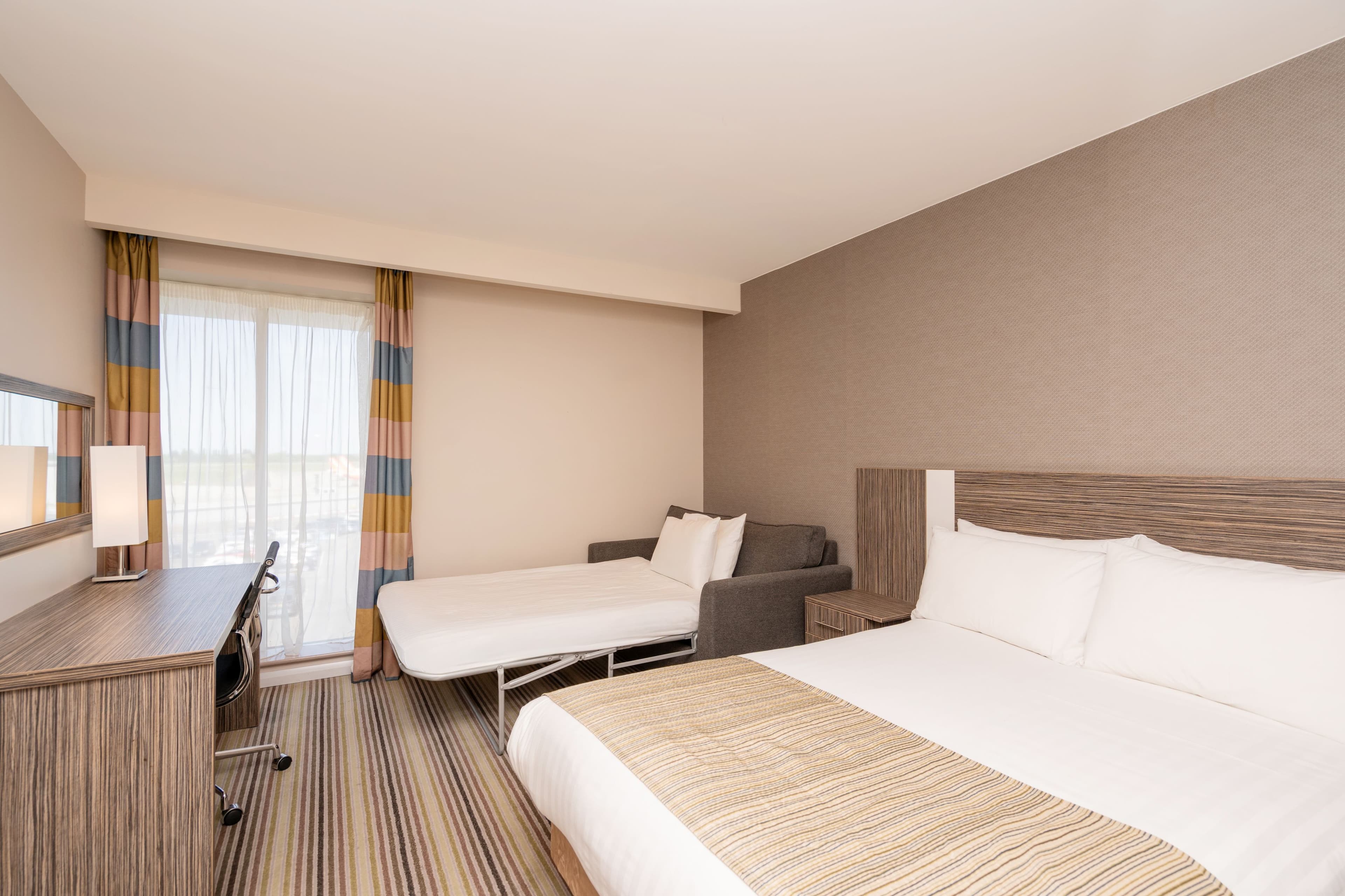Holiday Inn Southend — 19