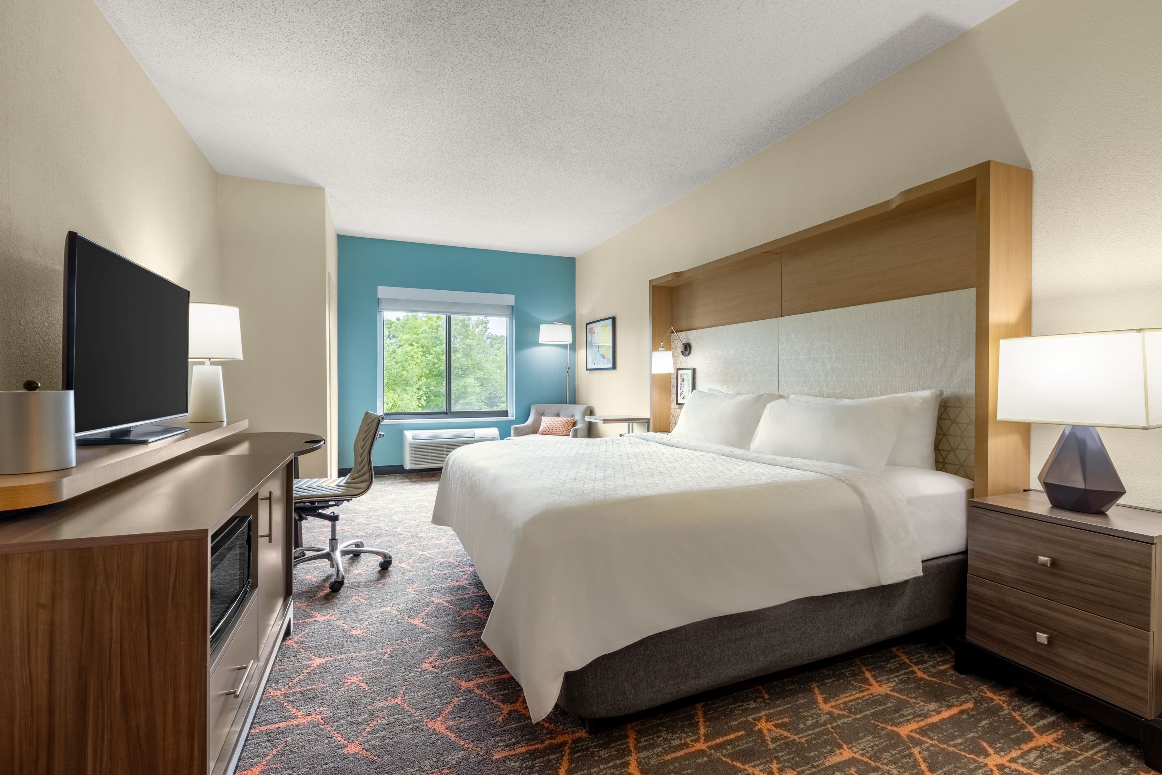 Holiday Inn Cheshire - Southington — 6