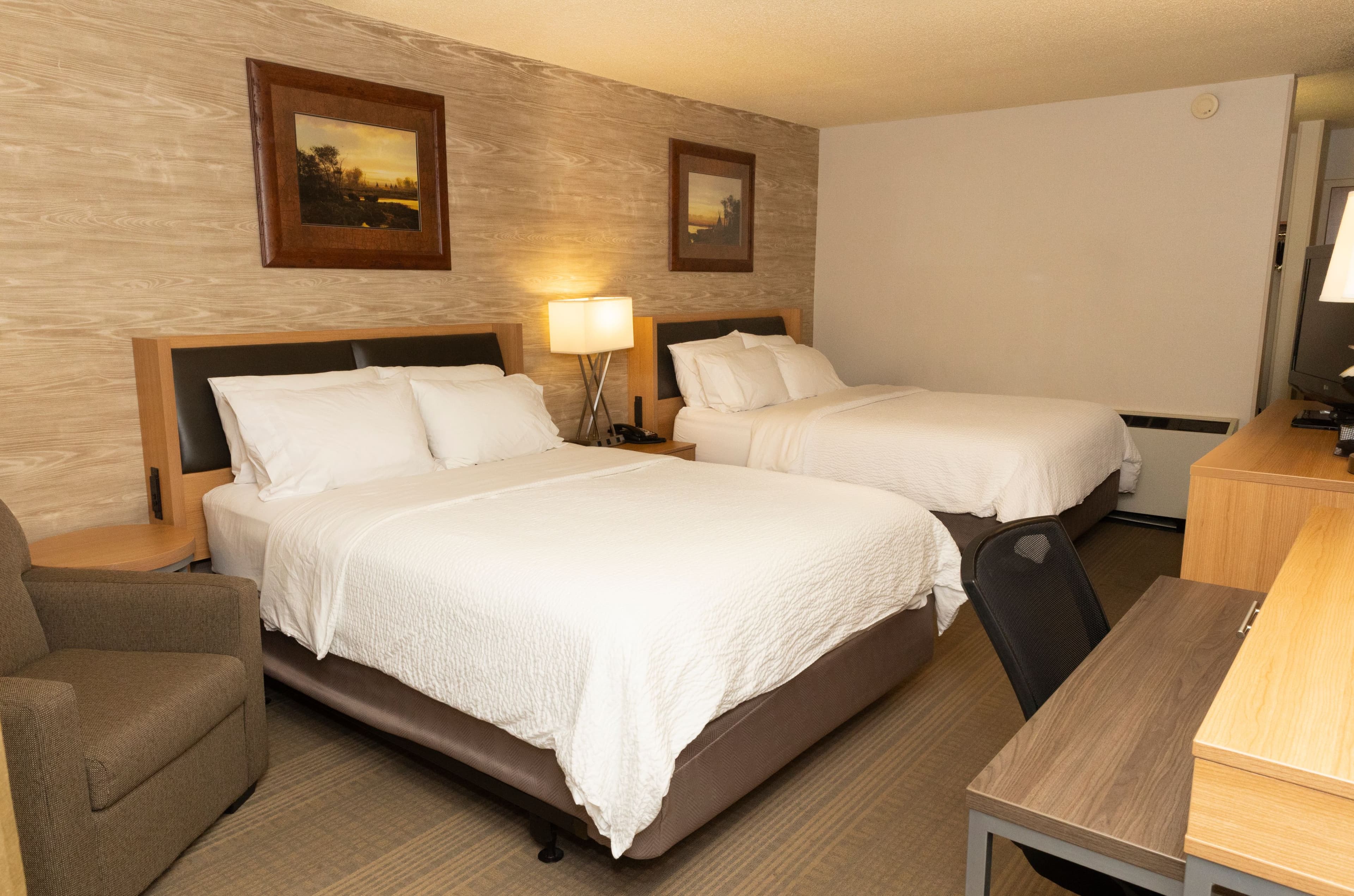 Holiday Inn Spearfish-Convention Center - Image 4