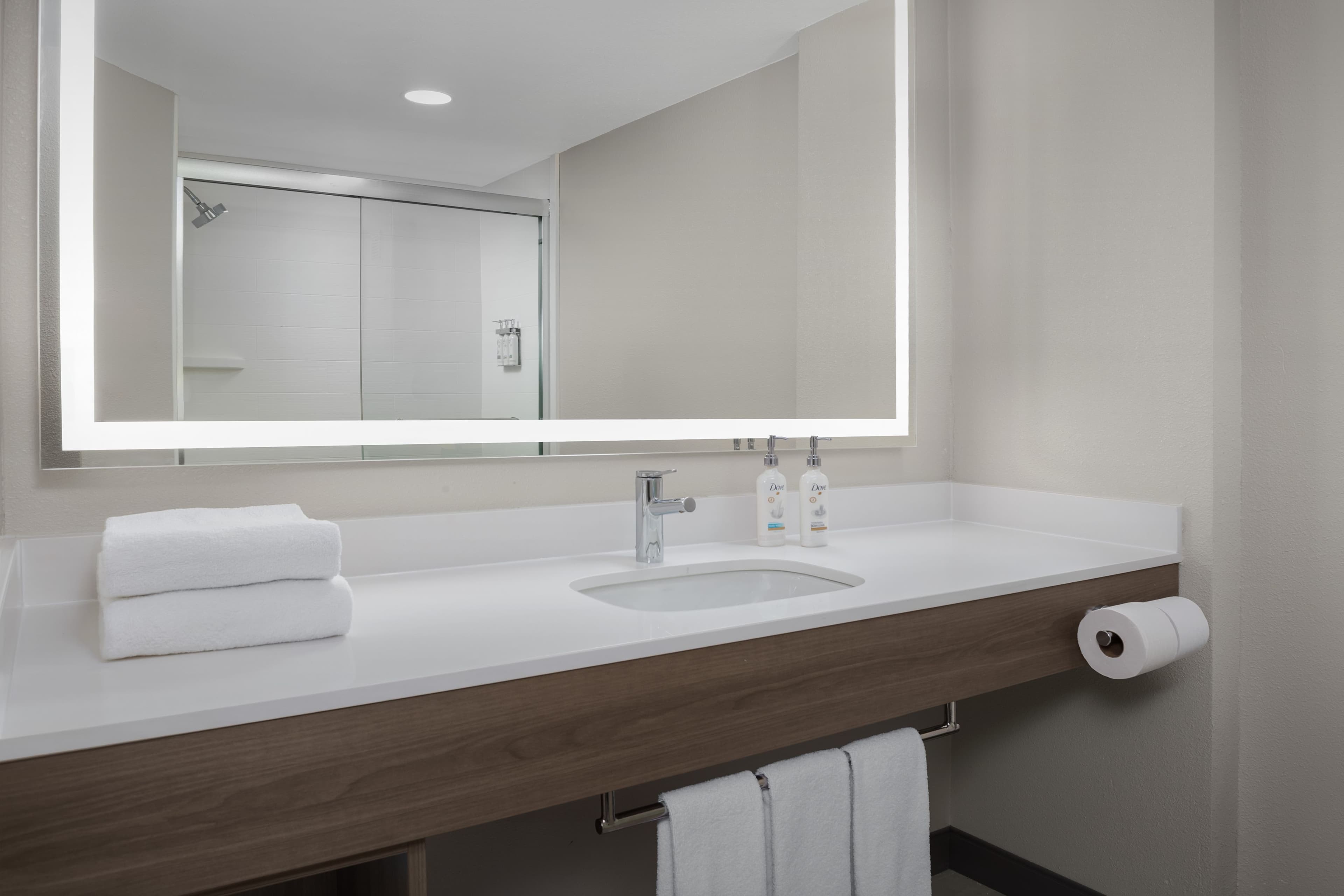Holiday Inn Express Spokane Airport — 17