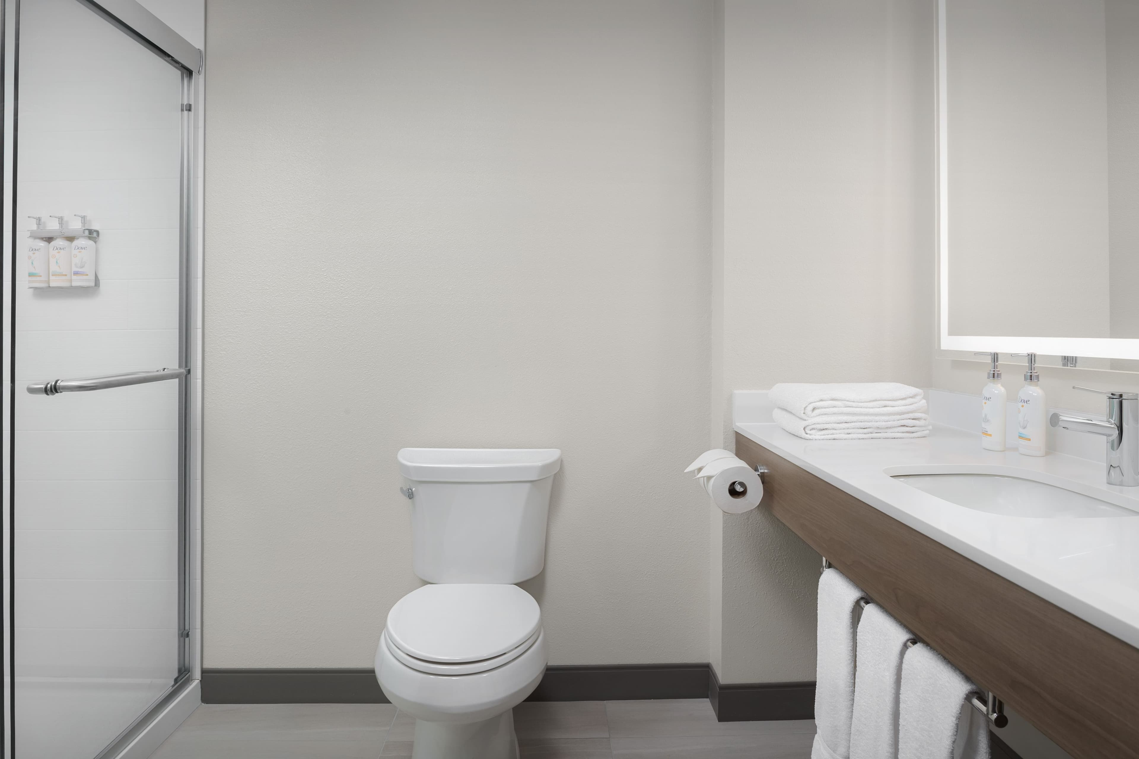 Holiday Inn Express Spokane Airport - Image 4