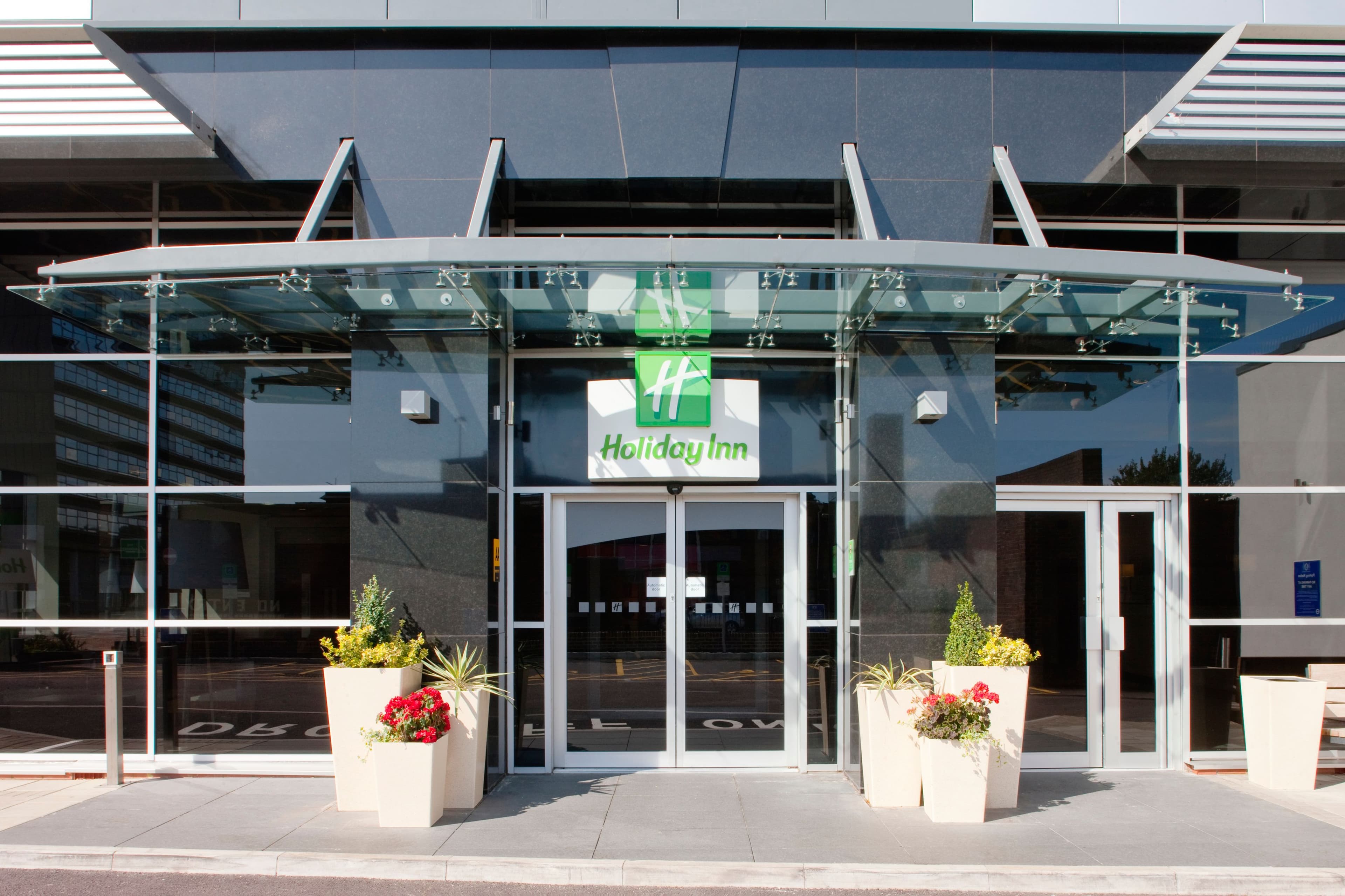 Holiday Inn Stevenage - Image 1