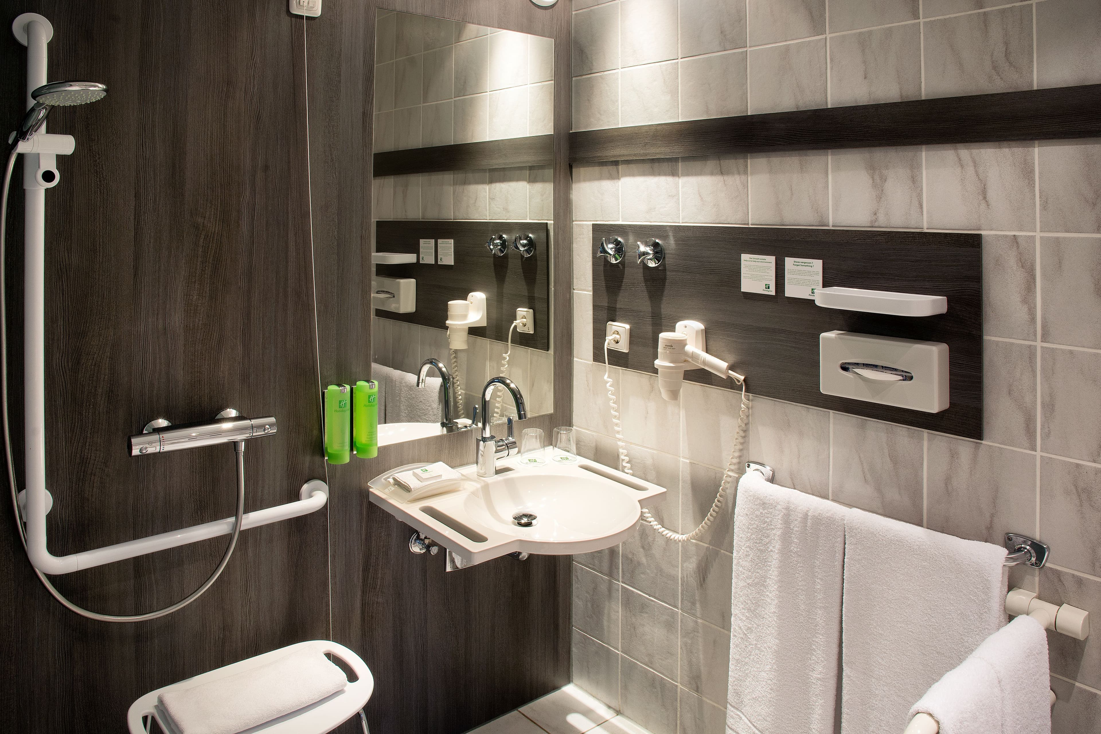 Holiday Inn Stuttgart - Image 5