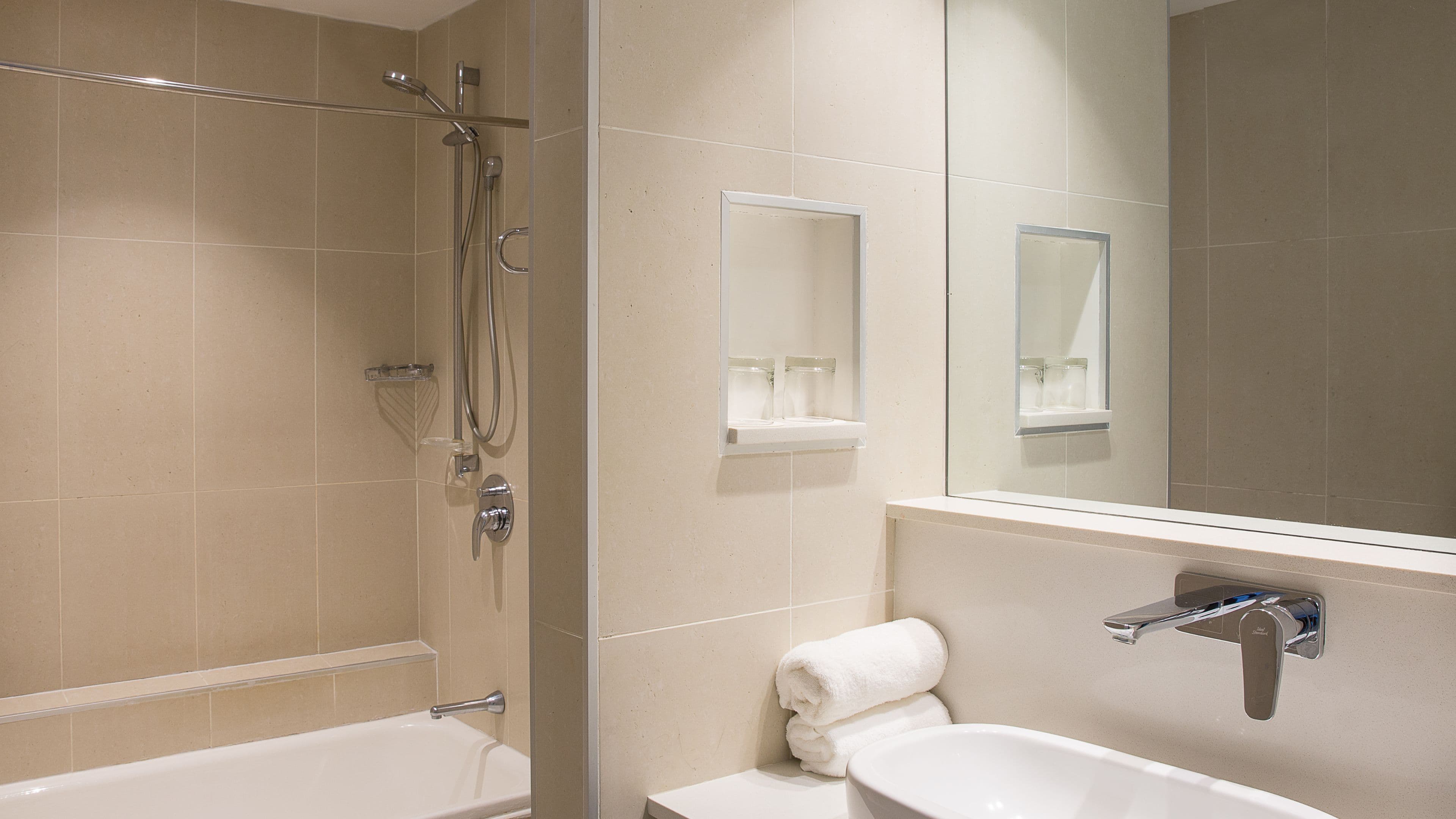 Holiday Inn Suva — 76