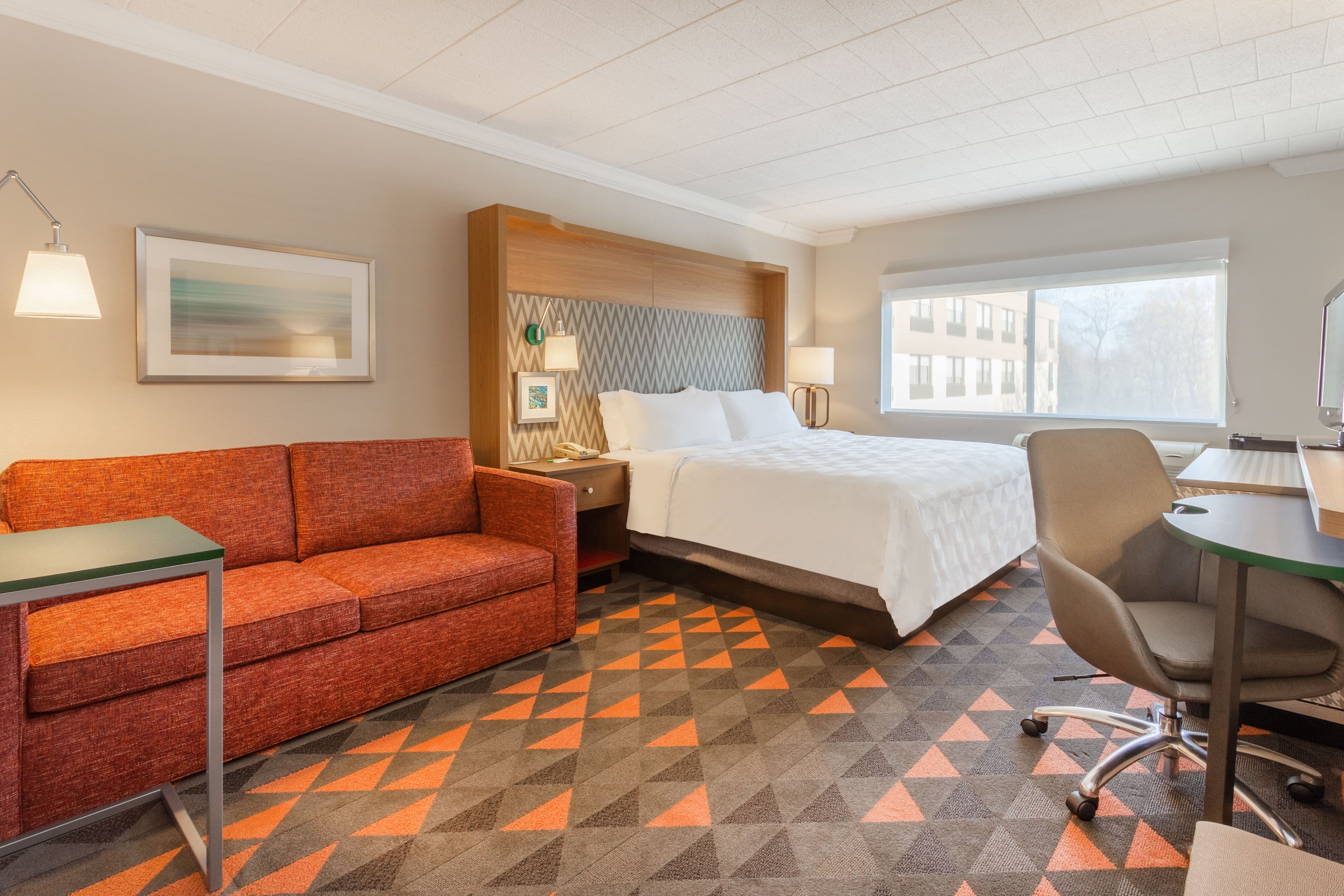Holiday Inn Philadelphia South-Swedesboro — 7
