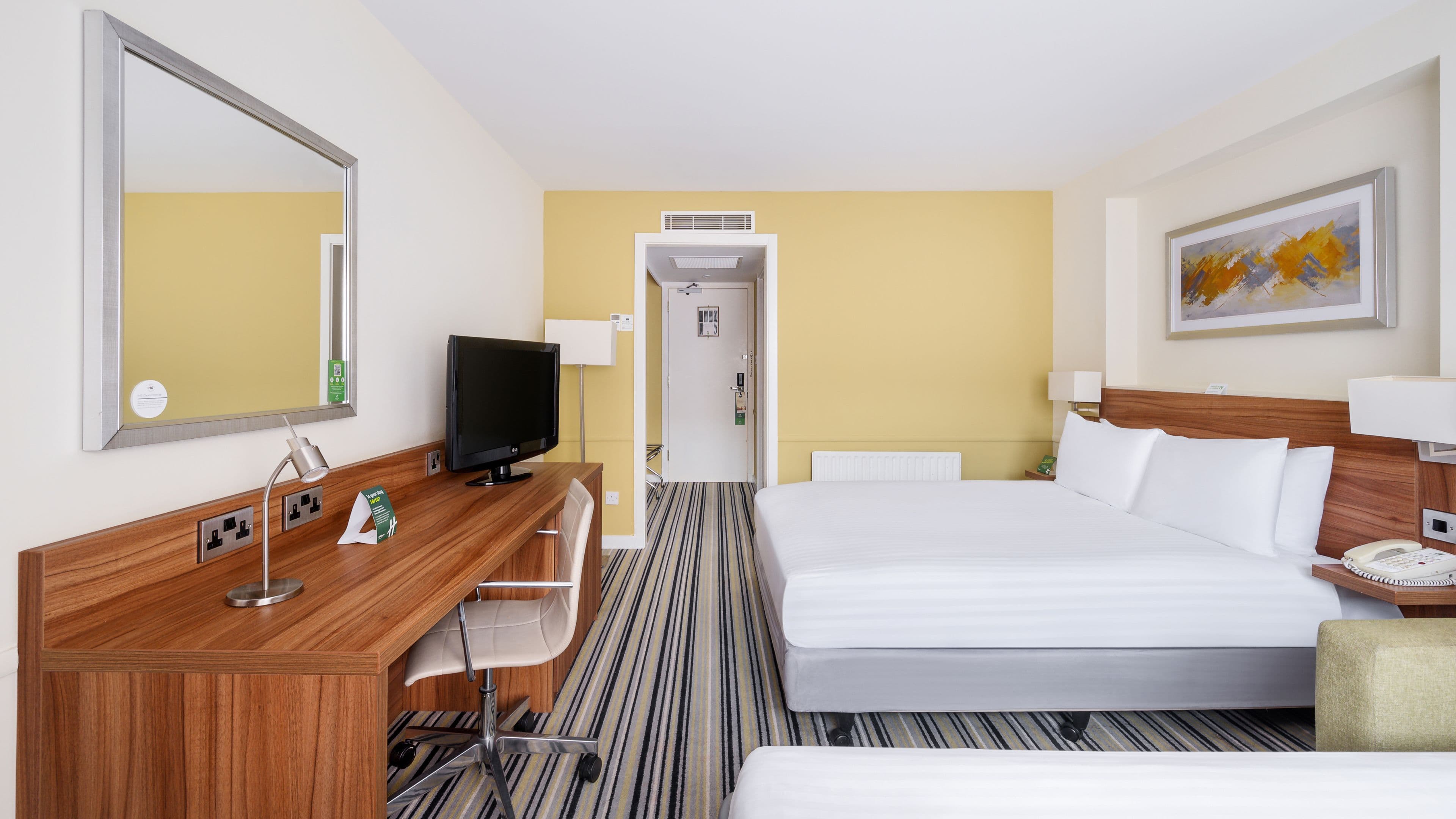 Holiday Inn Swindon - Image 5