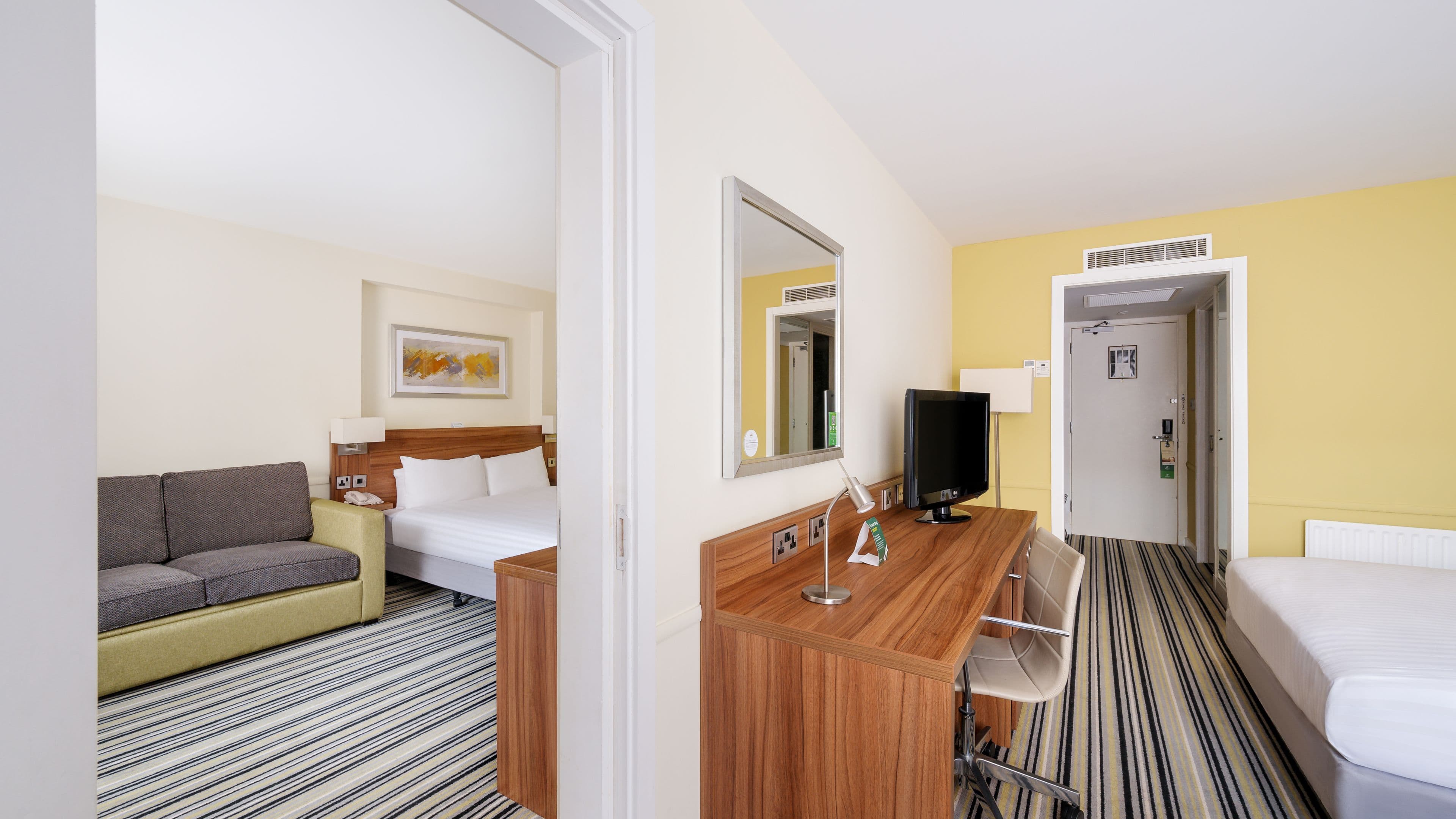 Holiday Inn Swindon — 7