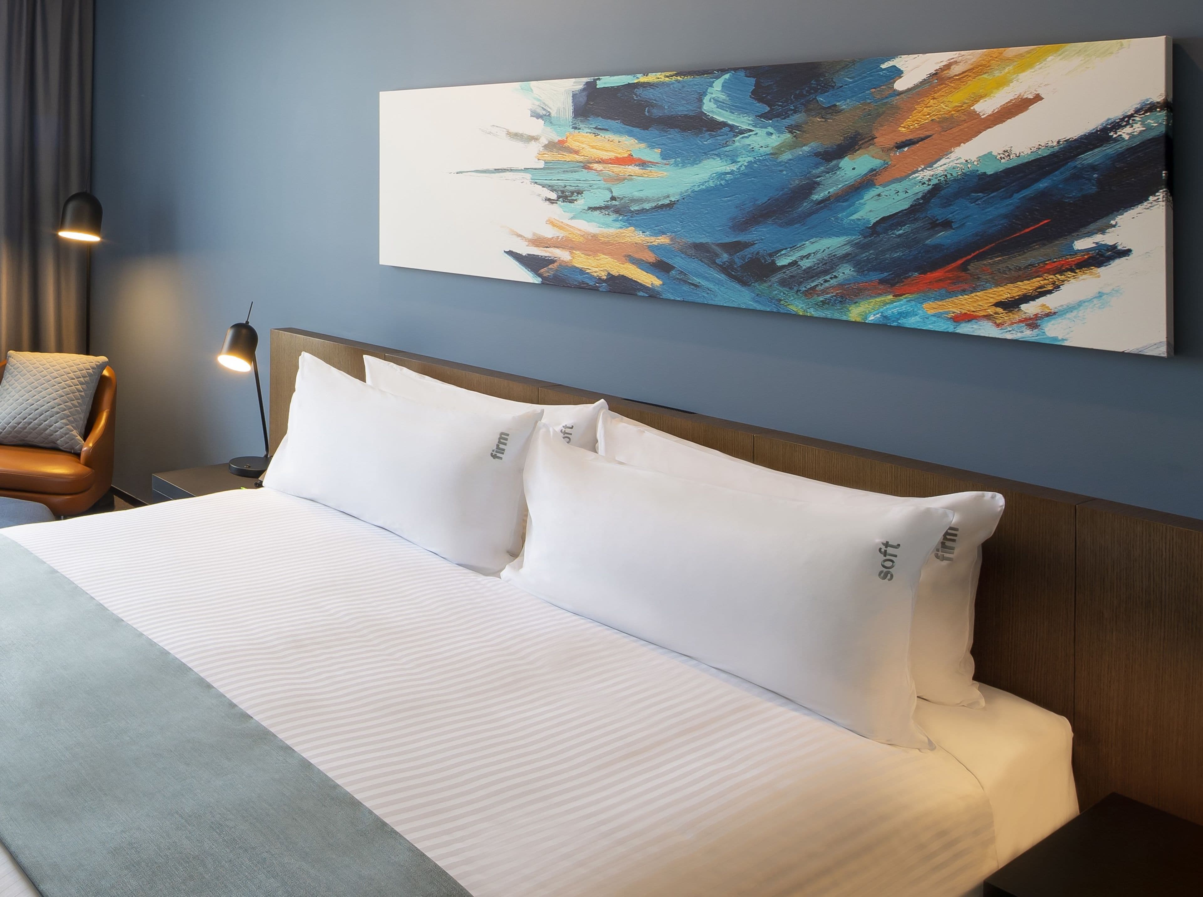 Holiday Inn Sydney St Marys - Image 2