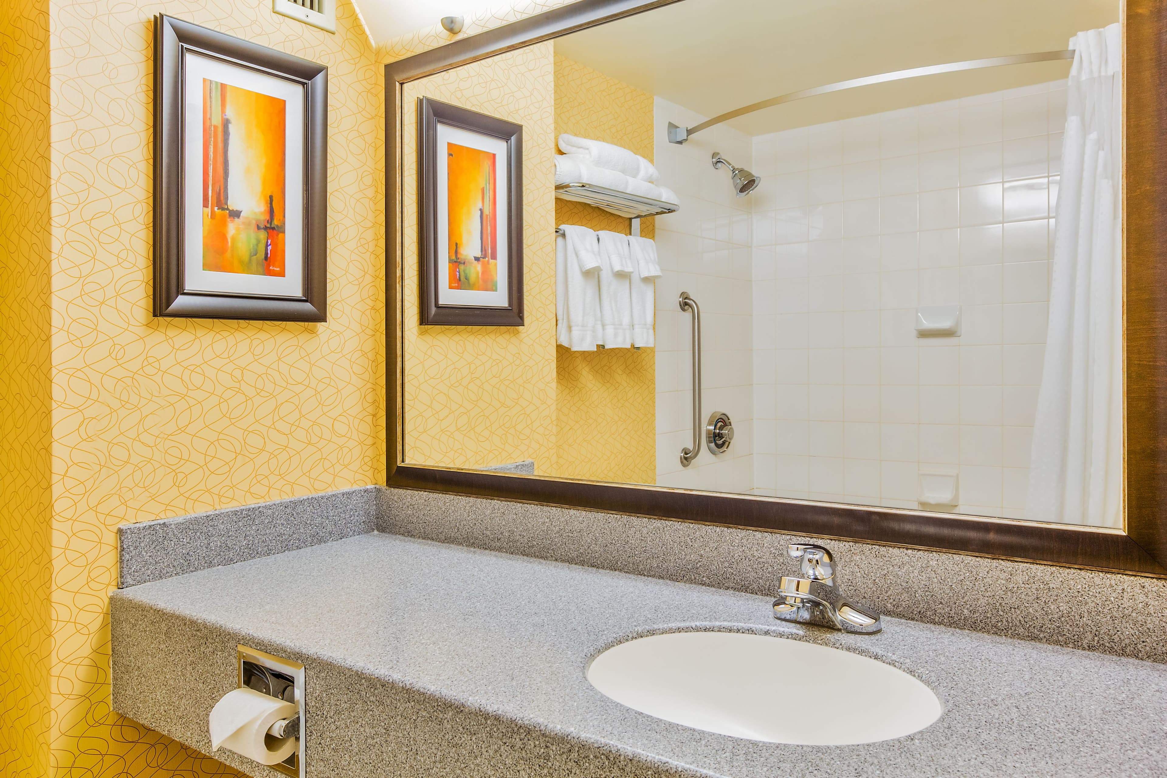 Holiday Inn Sydney - Waterfront - Image 4