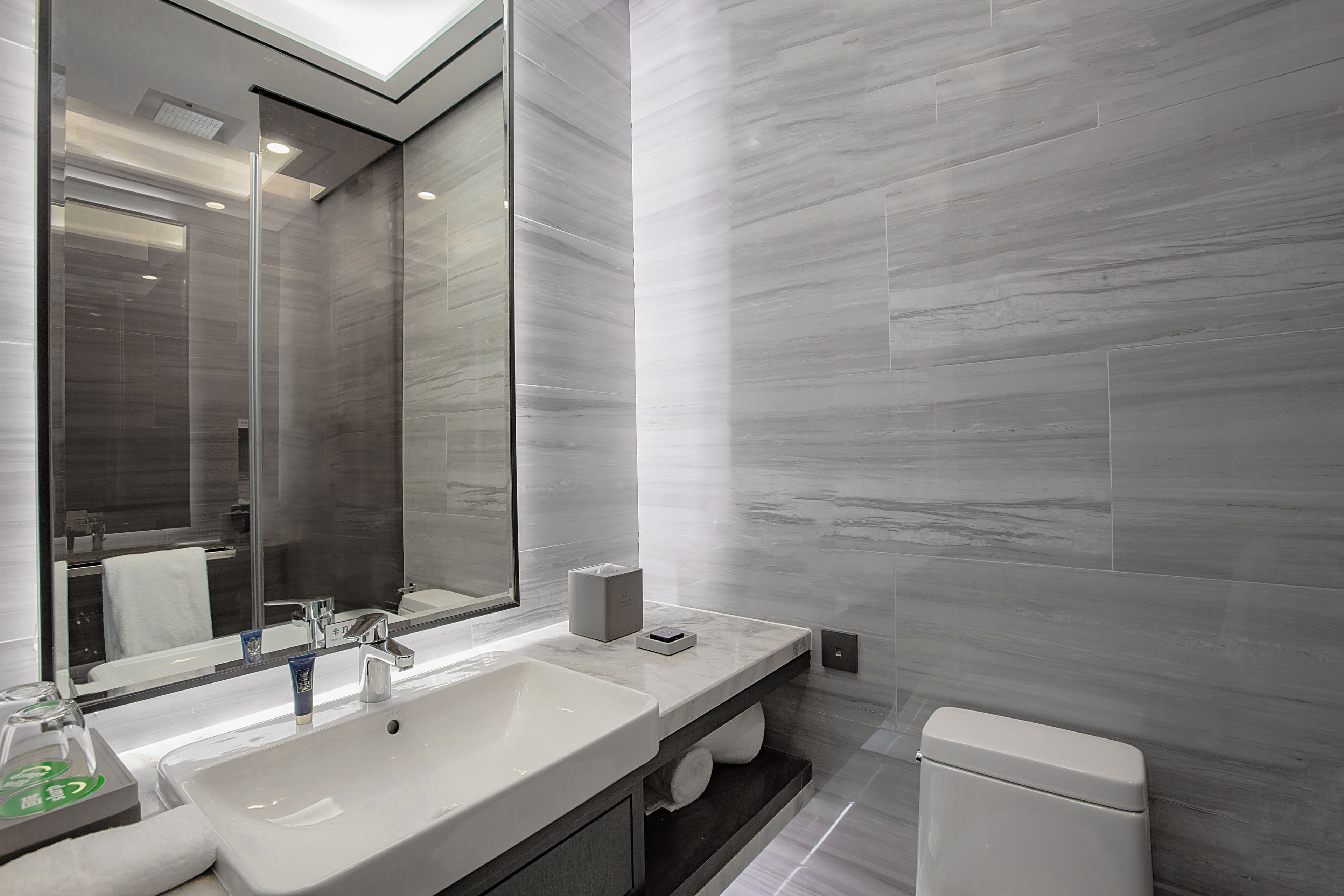 Holiday Inn Taiyuan City Center - Image 5